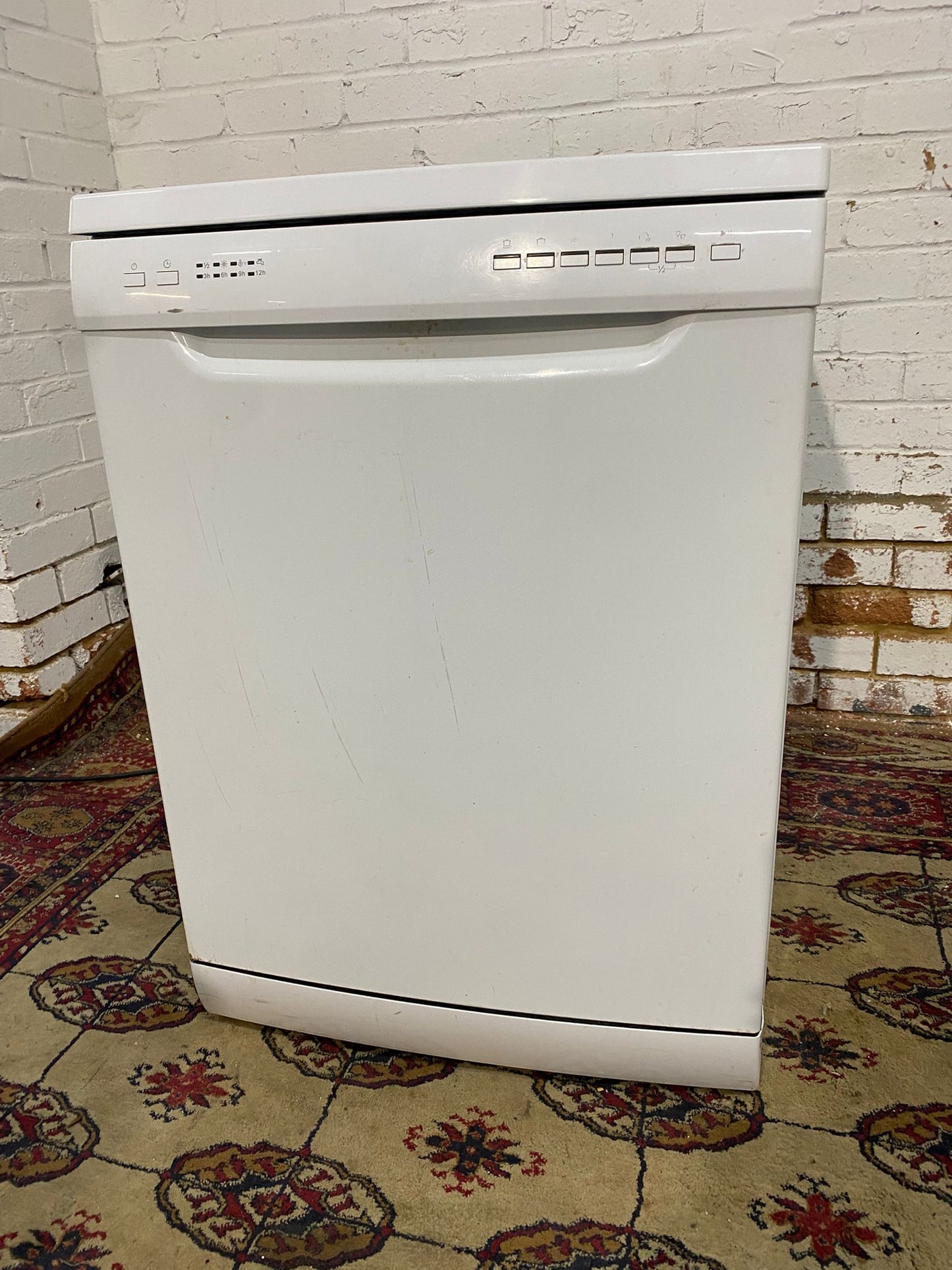 🚚FREE DELIVERY Beautiful Curreys 60CM Dish Washer For Sale