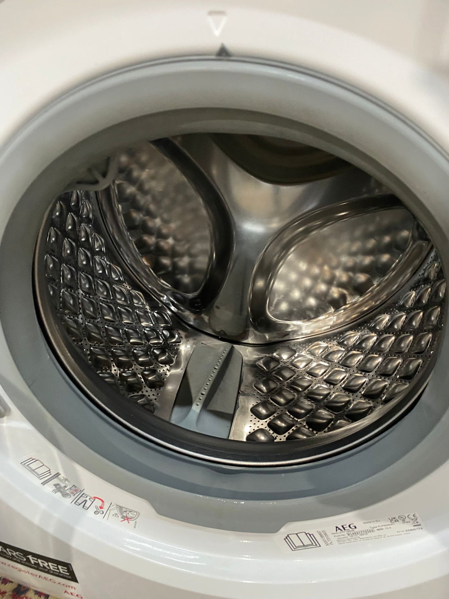 ✅🚚Beautiful AEG 8KG Latest Model Washing Machine For Sale