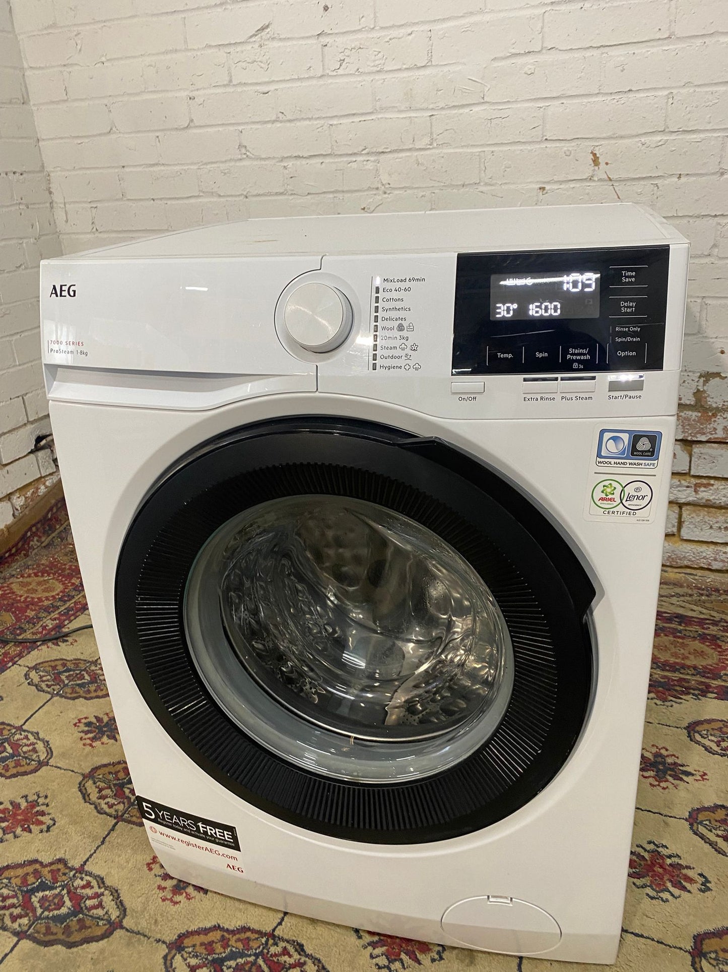 ✅🚚Beautiful AEG 8KG Latest Model Washing Machine For Sale