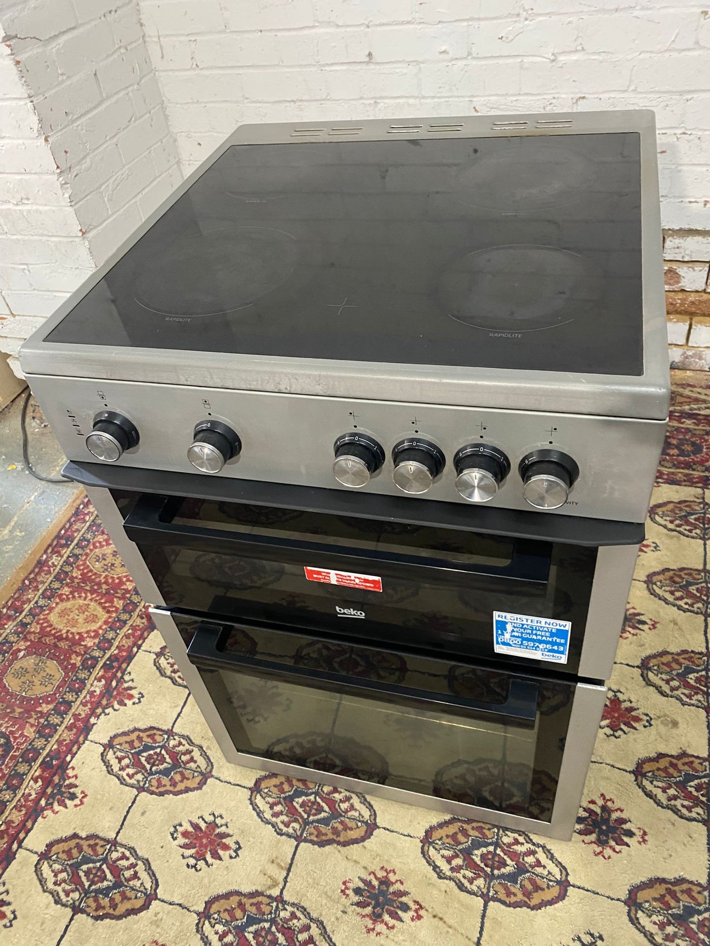 🚐🚐Beautiful Beko Grey 60CM Electric Ceramic Cooker With Oven/Grill For Sale