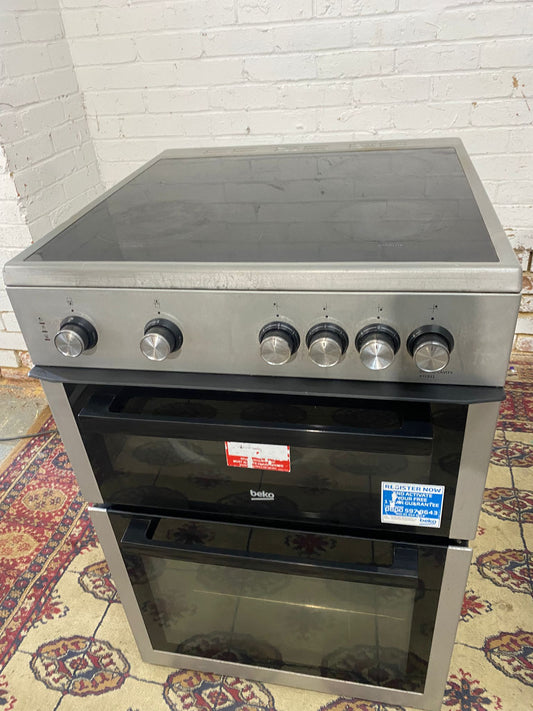 🚐🚐Beautiful Beko Grey 60CM Electric Ceramic Cooker With Oven/Grill For Sale