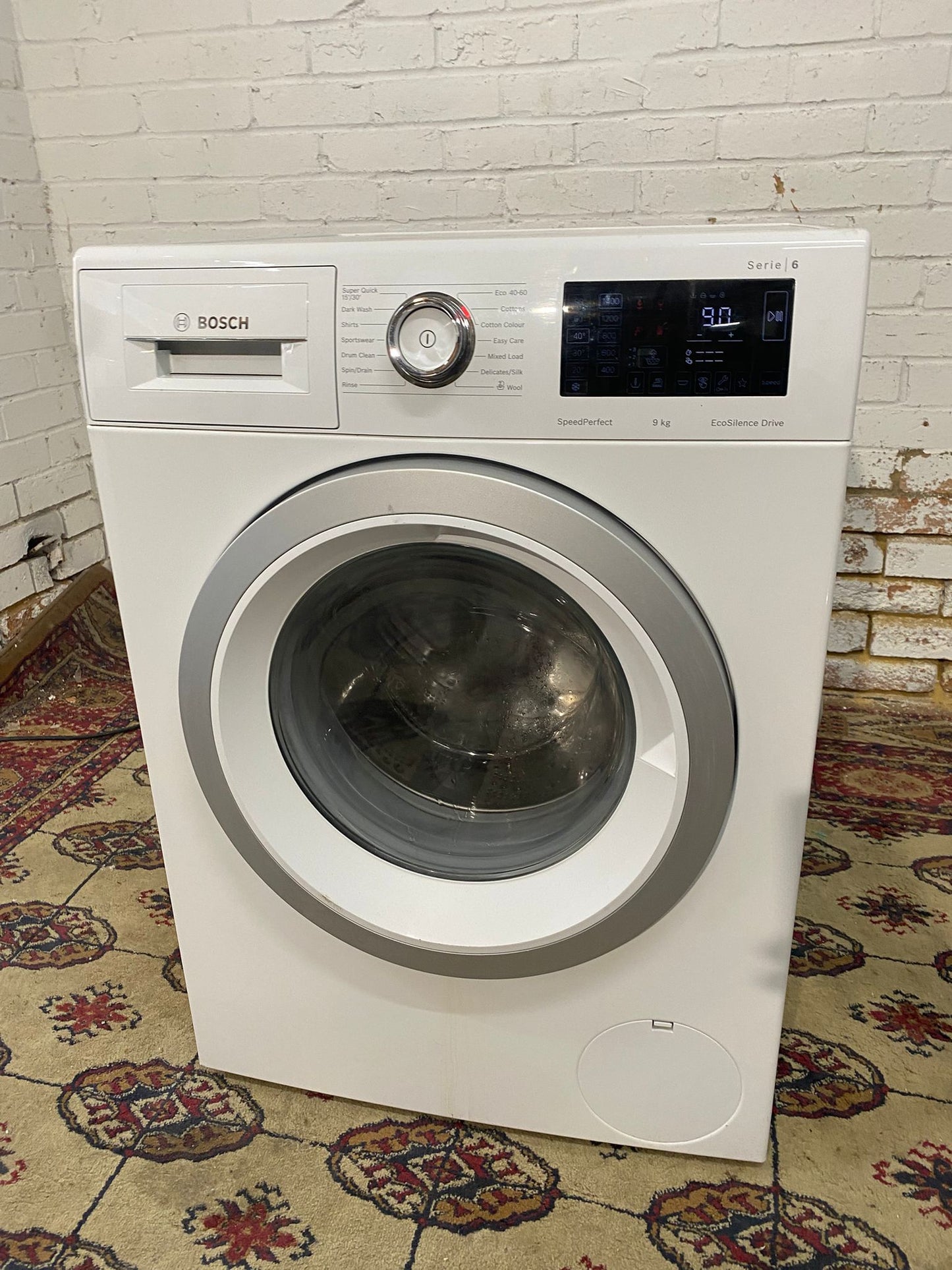 ✅🚚Beautiful Latest Model Bosch 9KG Series 6 Washing Machine For Sale