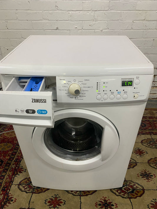 ✅🚚Beautiful Zanussi 6KG Washing Machine For Sale