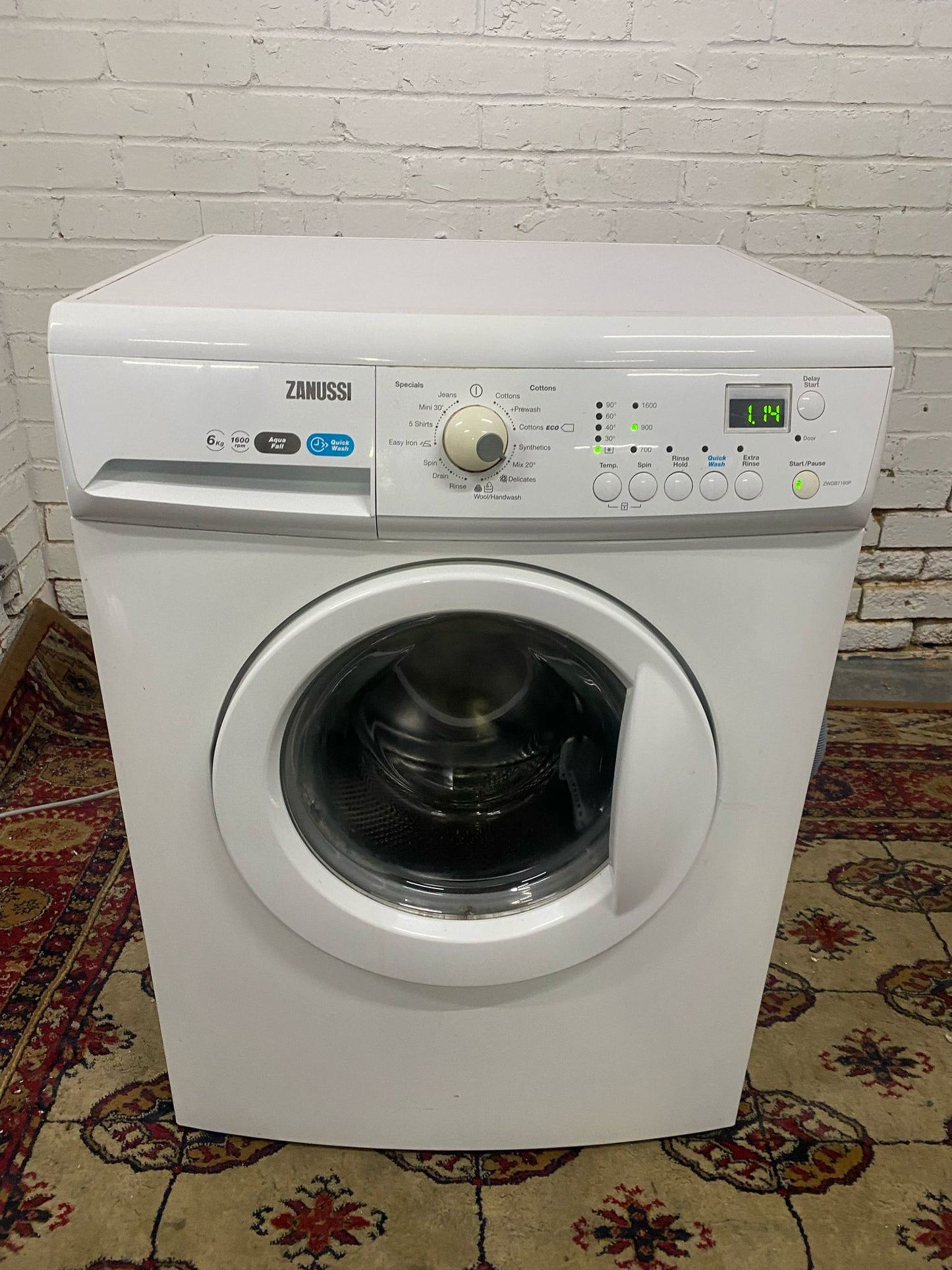 ✅🚚Beautiful Zanussi 6KG Washing Machine For Sale