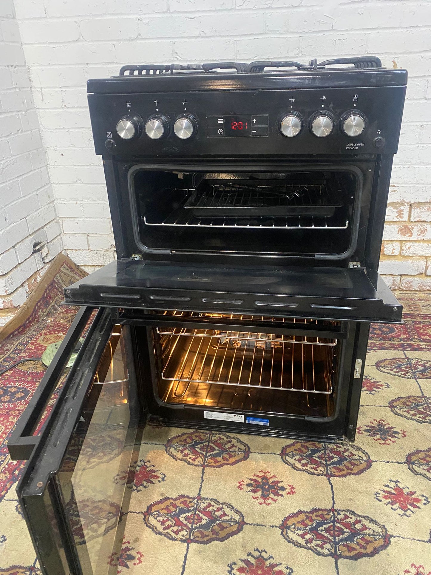 🚐🚐Beautiful Beko Black 60CM Gas Cooker With Oven/Grill For Sale