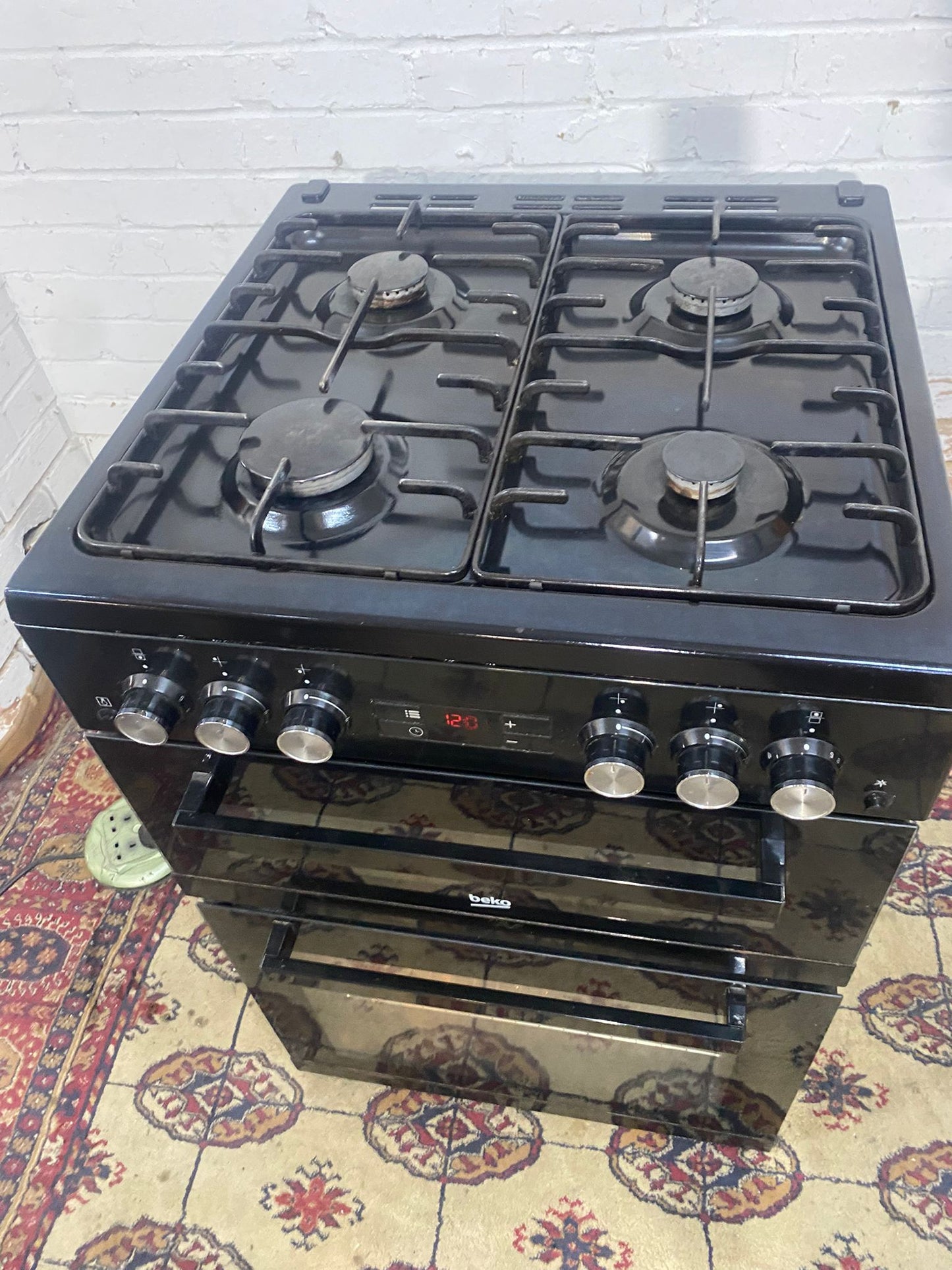 🚐🚐Beautiful Beko Black 60CM Gas Cooker With Oven/Grill For Sale