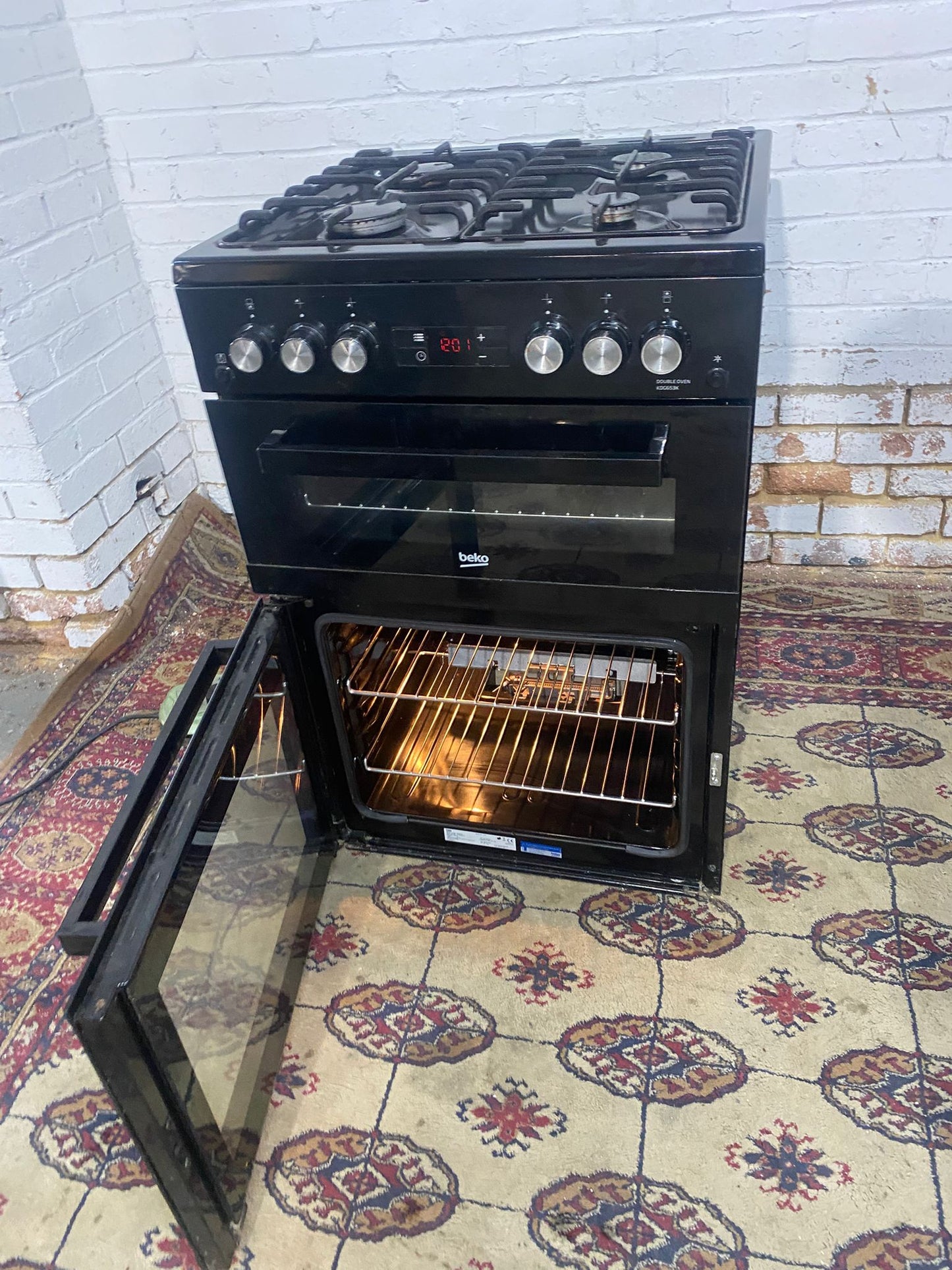 🚐🚐Beautiful Beko Black 60CM Gas Cooker With Oven/Grill For Sale