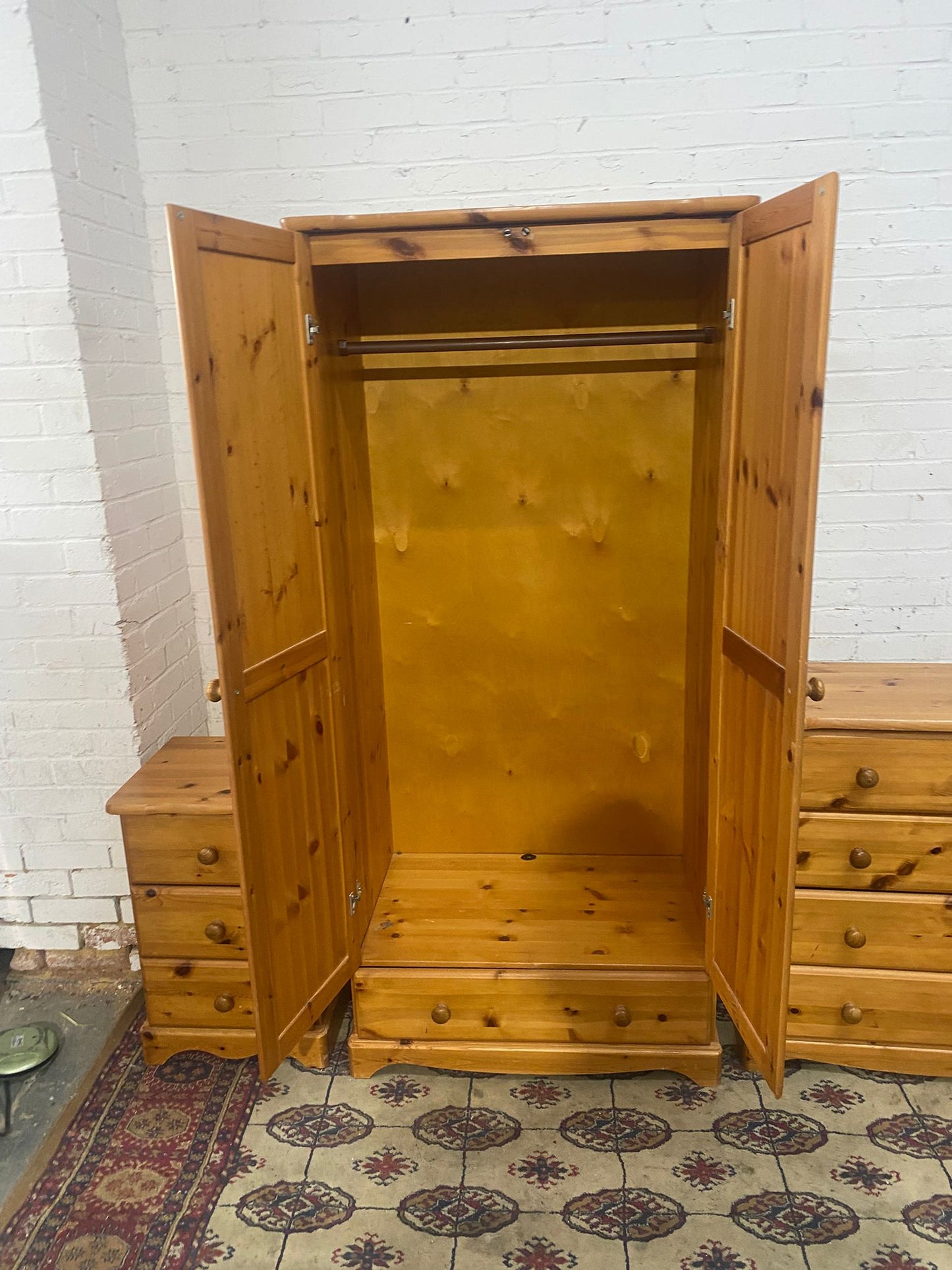 ✅🚚Beautiful Pine Two Door Assemble Wardrobe With 2Matching Drawers For Sale