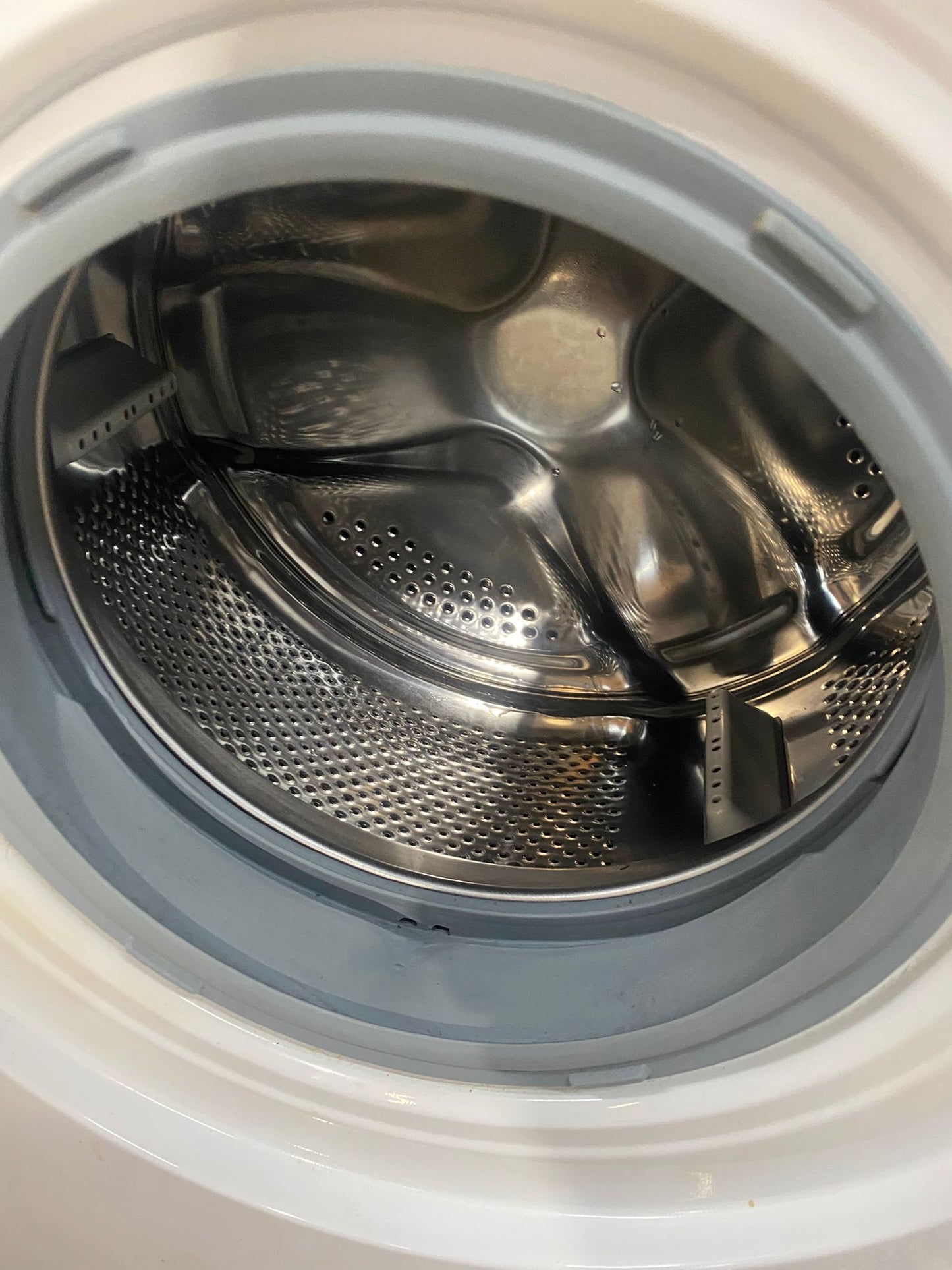 ✅🚚Beautiful Bush 7KG Washing Machine For Sale