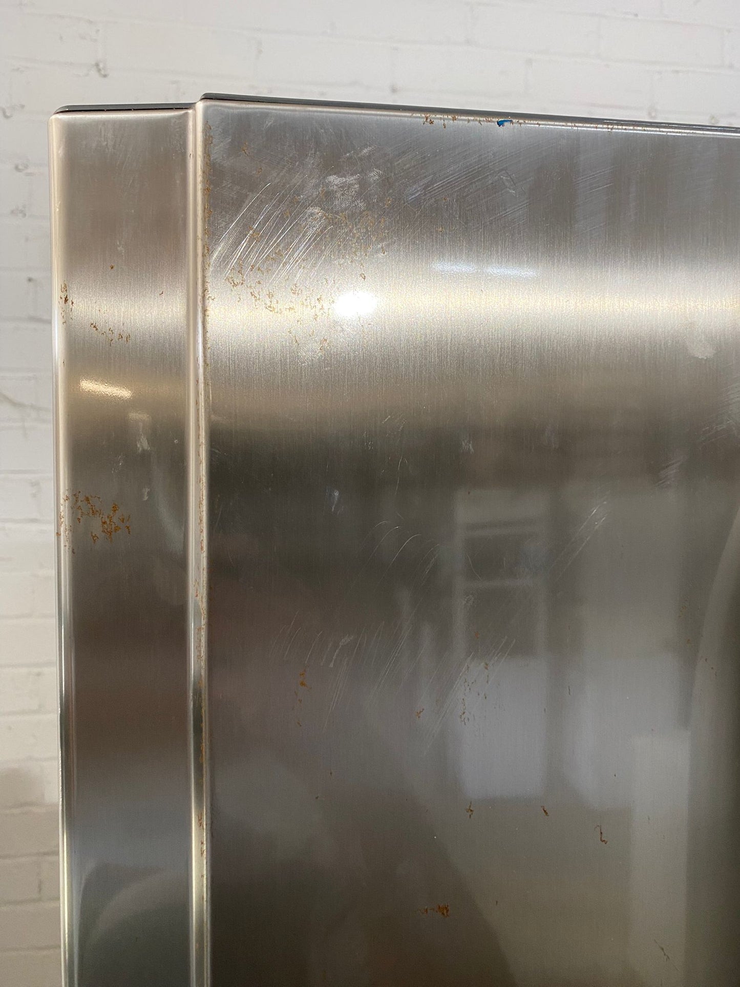 Beautiful HotPoint 70 CM Wide Stainless Steel French Style Fridge Freezer For Sale