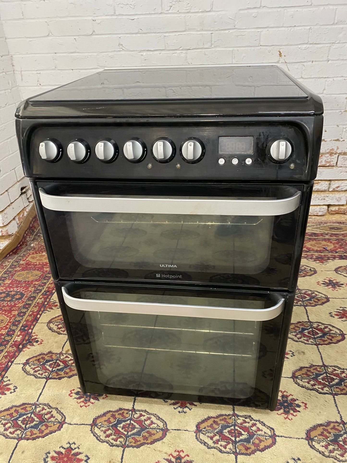 Beautiful HotPoint Black 60CM Gas Cooker With Oven/Grill For Sale
