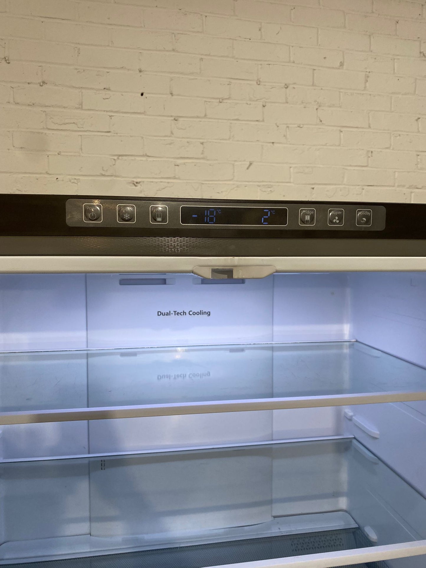 Beautiful Hisense 92CM Wide Stainless Steel French Style Fridge Freezer For Sale