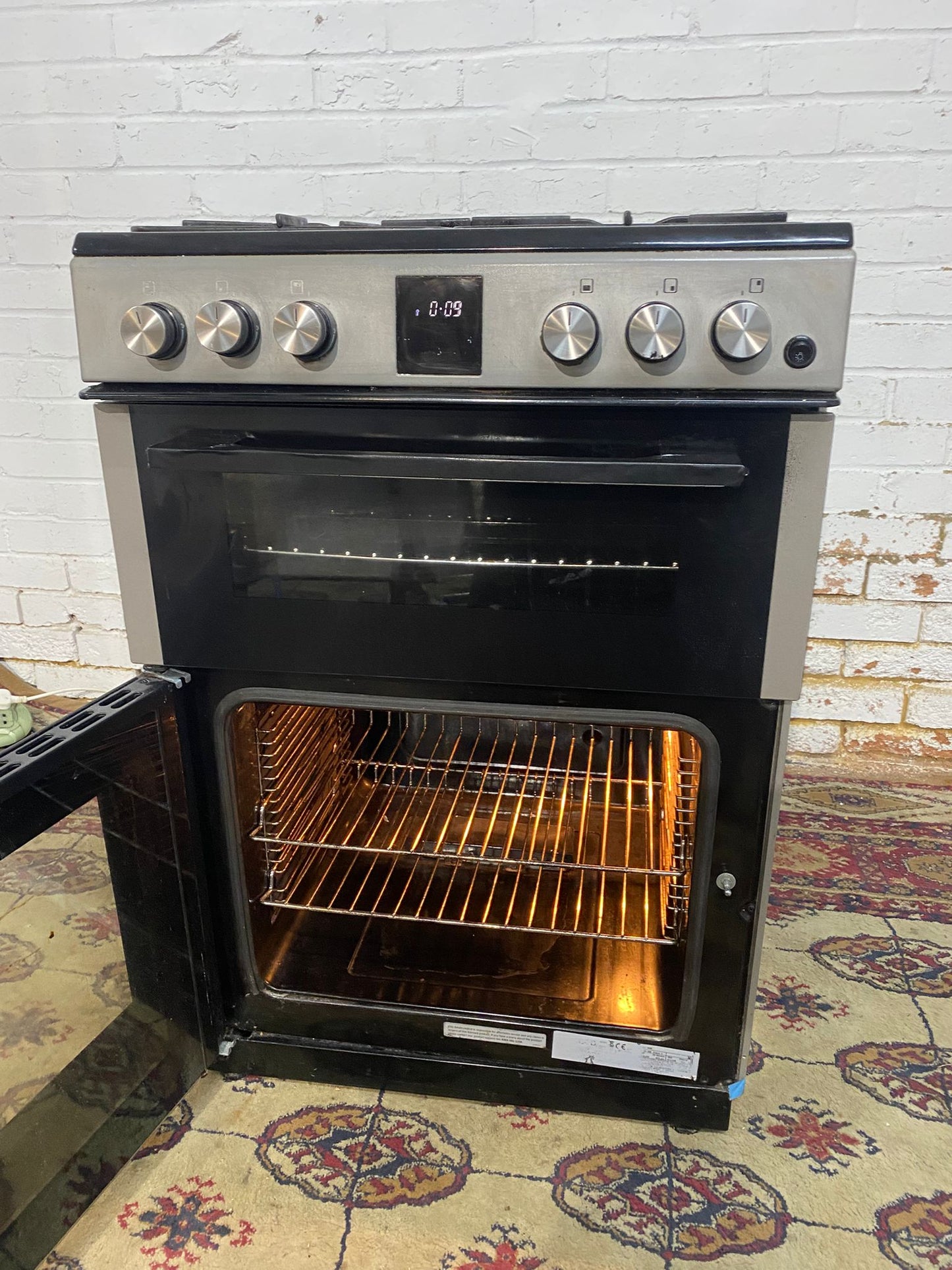 Beautiful Kenwood Silver Grey Free Standing 60CM Gas Cooker With Dual Oven/Grill For Sale