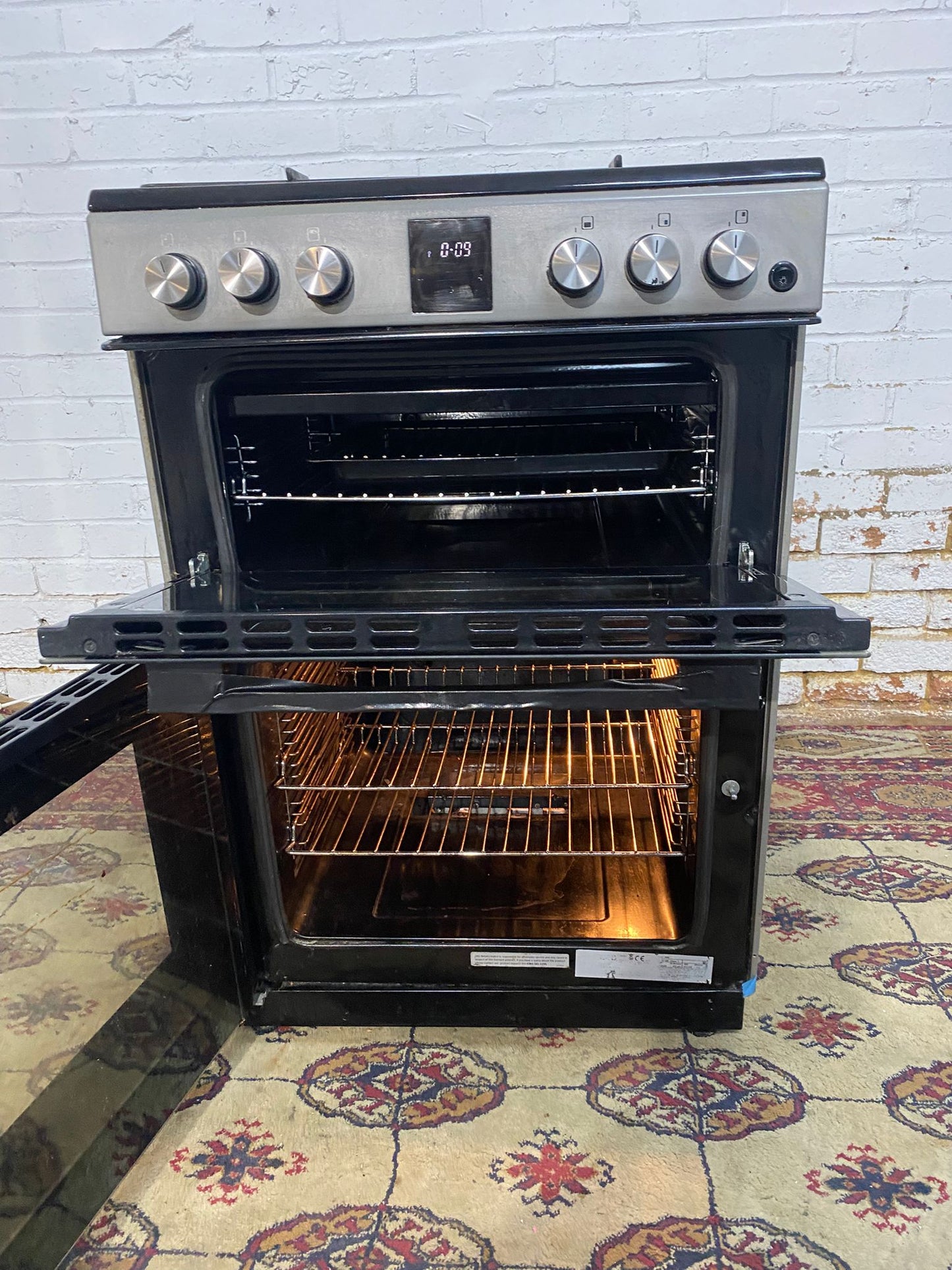 Beautiful Kenwood Silver Grey Free Standing 60CM Gas Cooker With Dual Oven/Grill For Sale