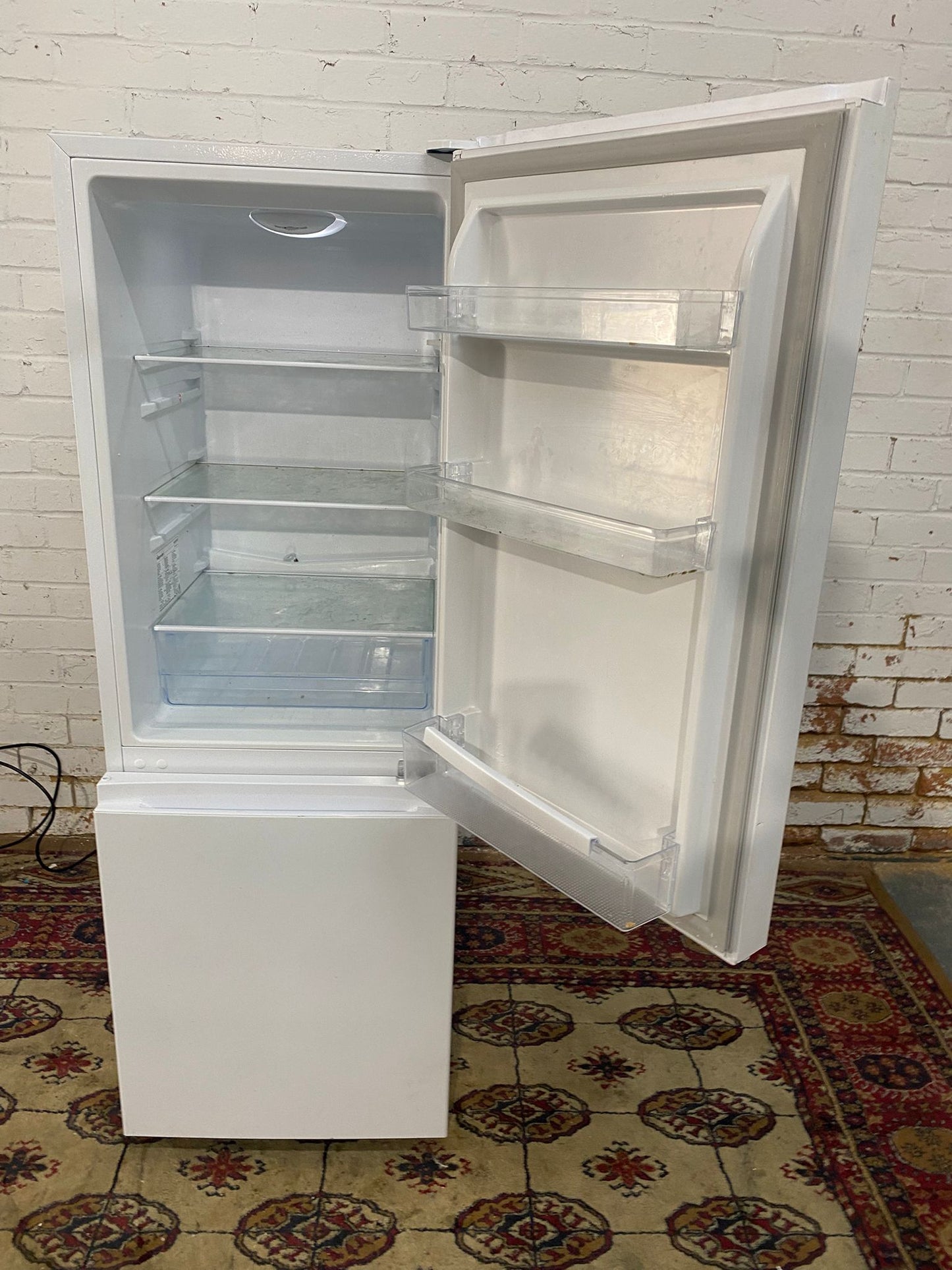FREE DELIVERY Beautiful FridgeMaster 50CM Wide Medium Fridge Freezer For Sale