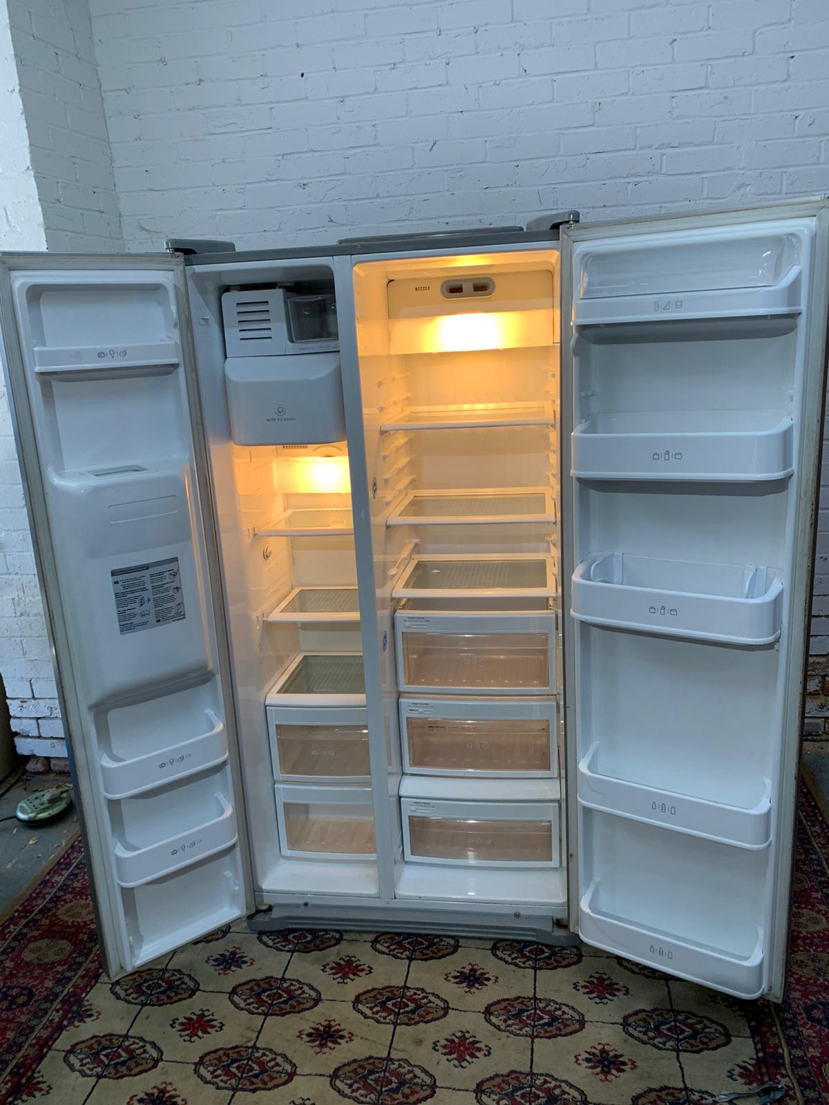 LG Grey American Fridge Freezer For Sale