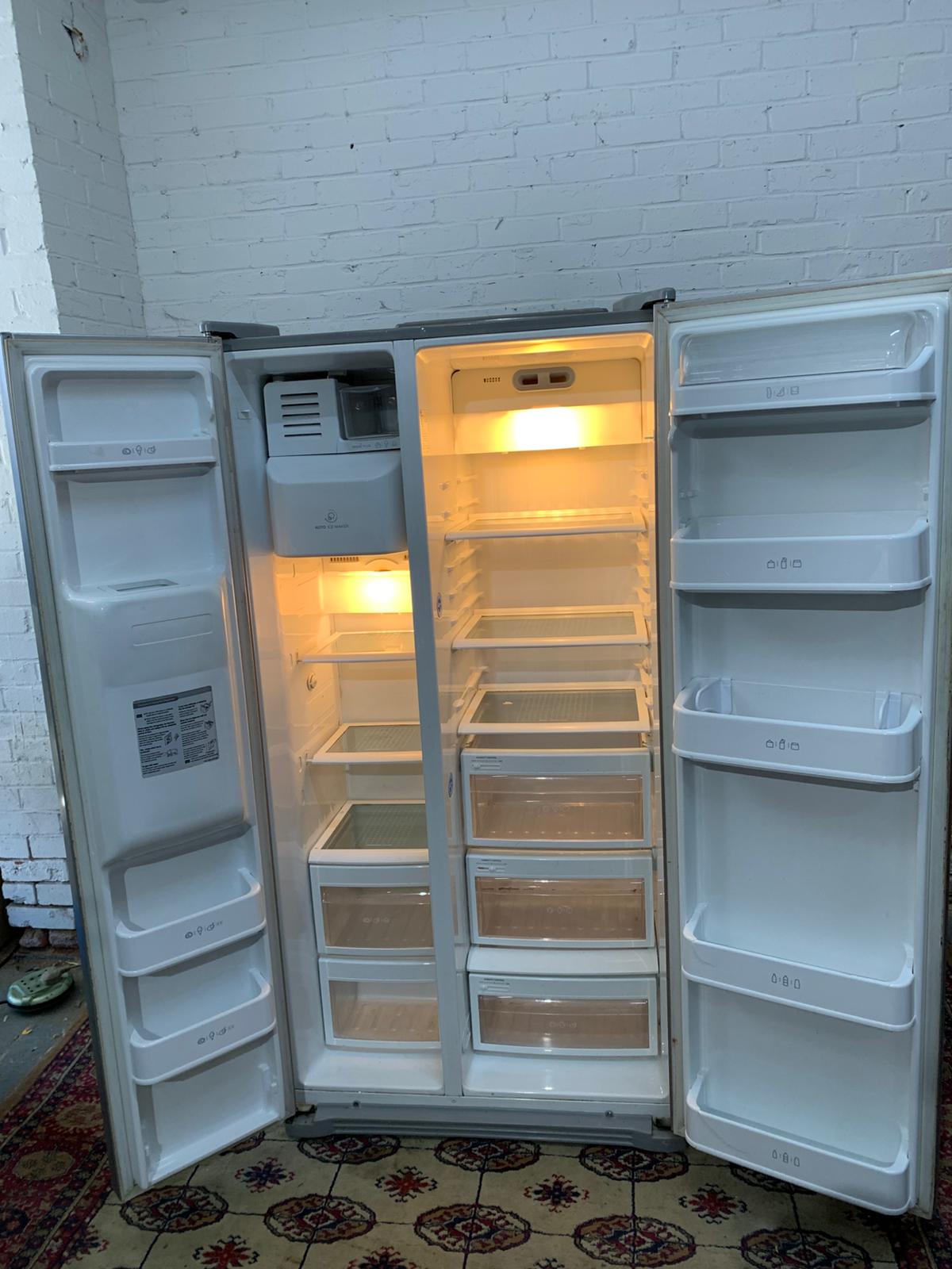 LG Grey American Fridge Freezer For Sale