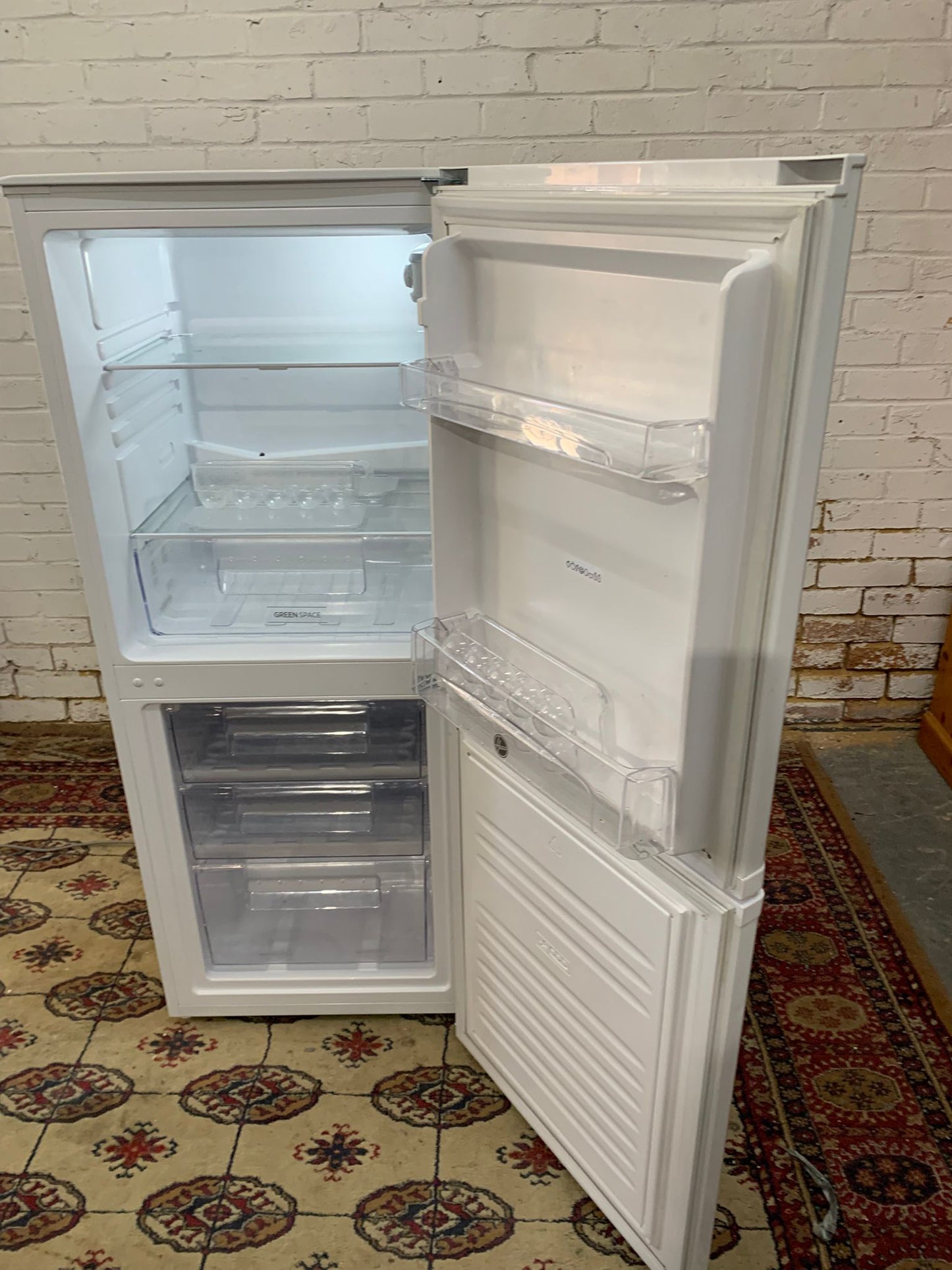 Beautiful Hoover Medium Fridge Freezer For Sale