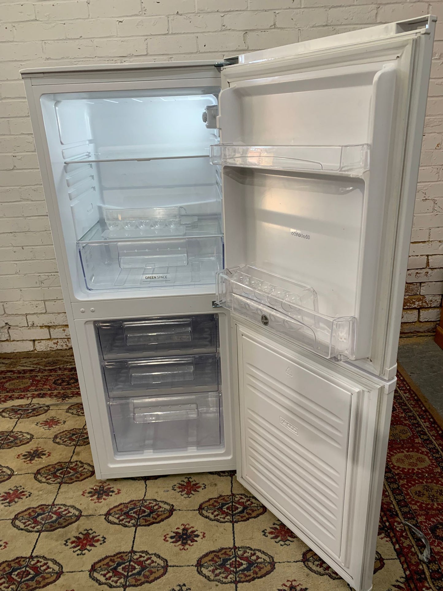 Beautiful Hoover Medium Fridge Freezer For Sale