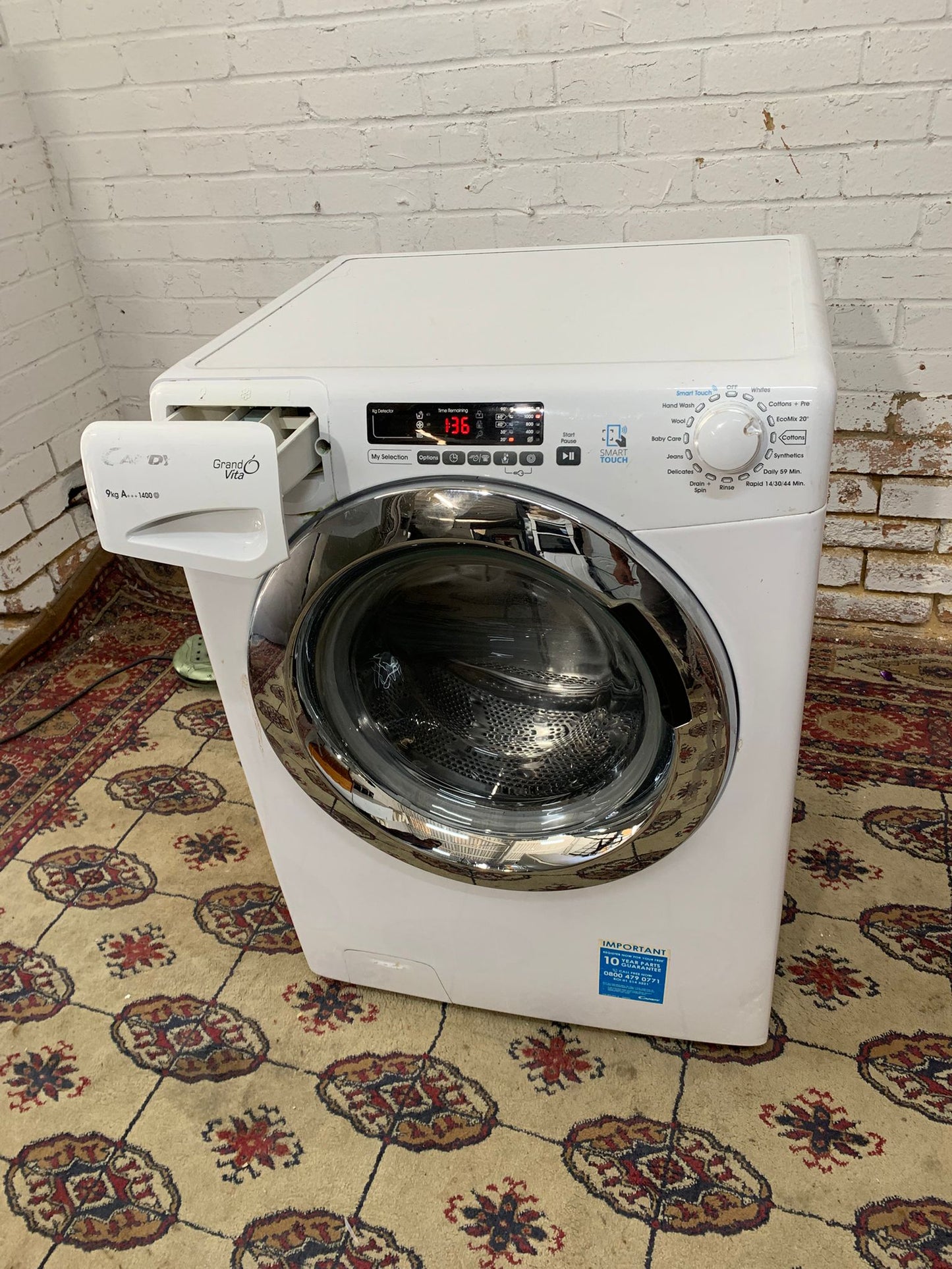 Beautiful Candy Latest Model White 9KG Washing Machine For Sale