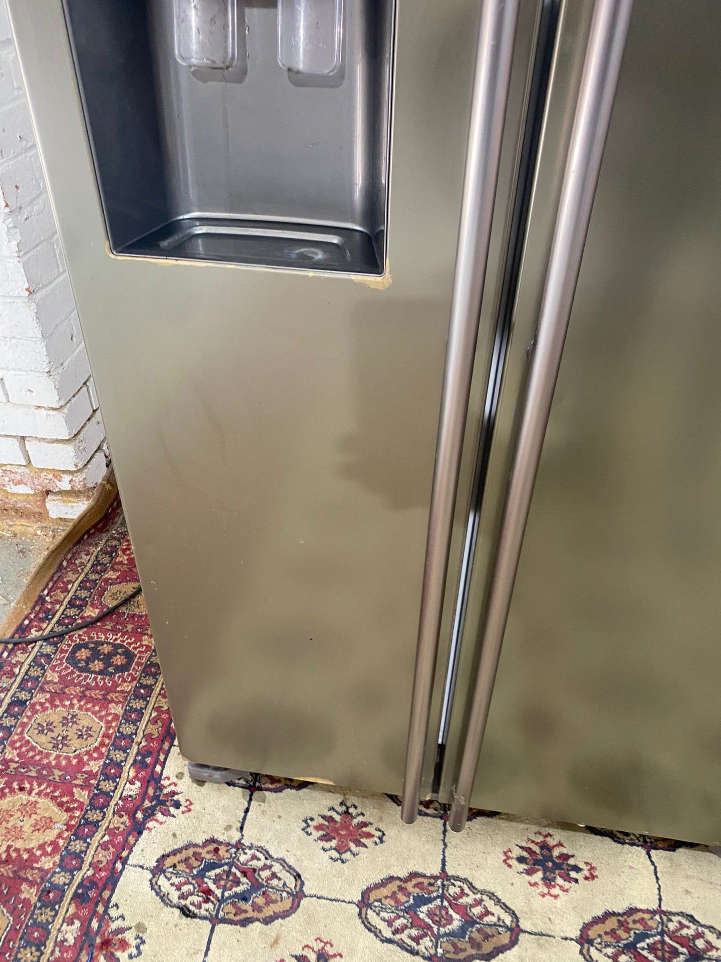 ✅🚚Beautiful Samsung Grey Samsung American With Ice/Water Dispenser Fridge Freezer For Sale
