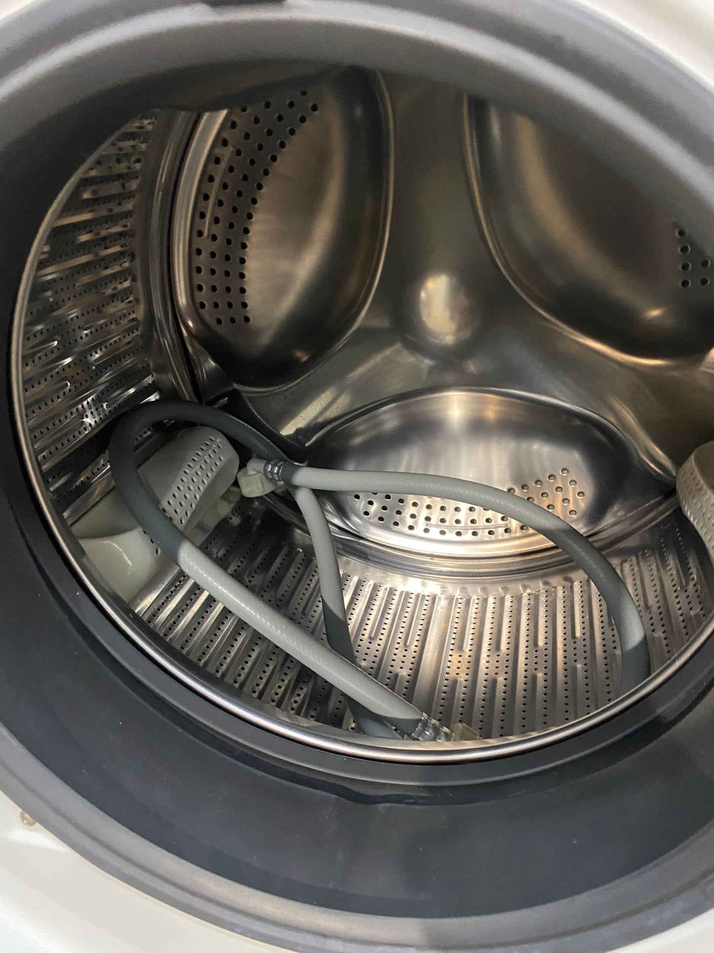 FREE DELIVERY Beautiful Latest Model Haier 8KG A+ Energy Washing Machine For Sale