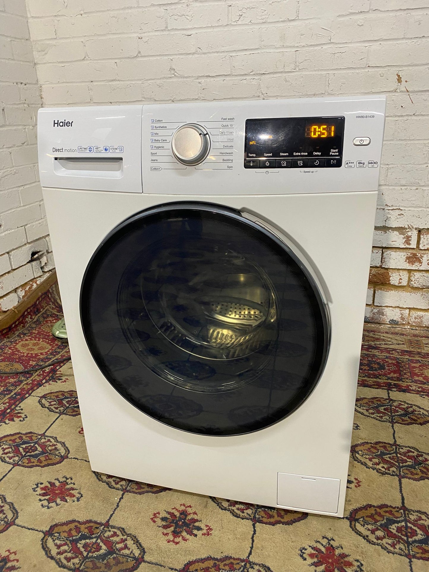 FREE DELIVERY Beautiful Latest Model Haier 8KG A+ Energy Washing Machine For Sale