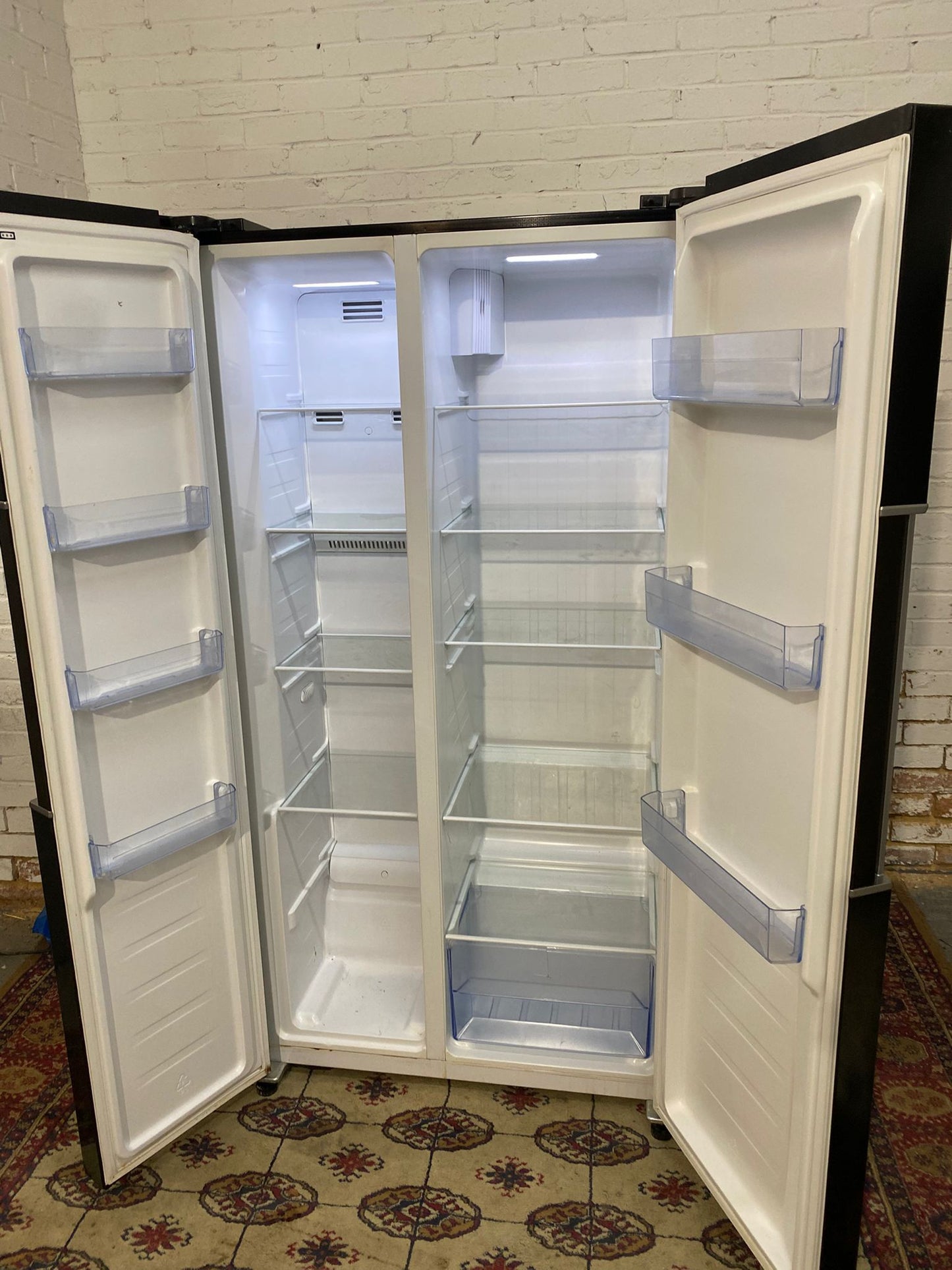 Hoover Black American Fridge Freezer For Sale (video available)