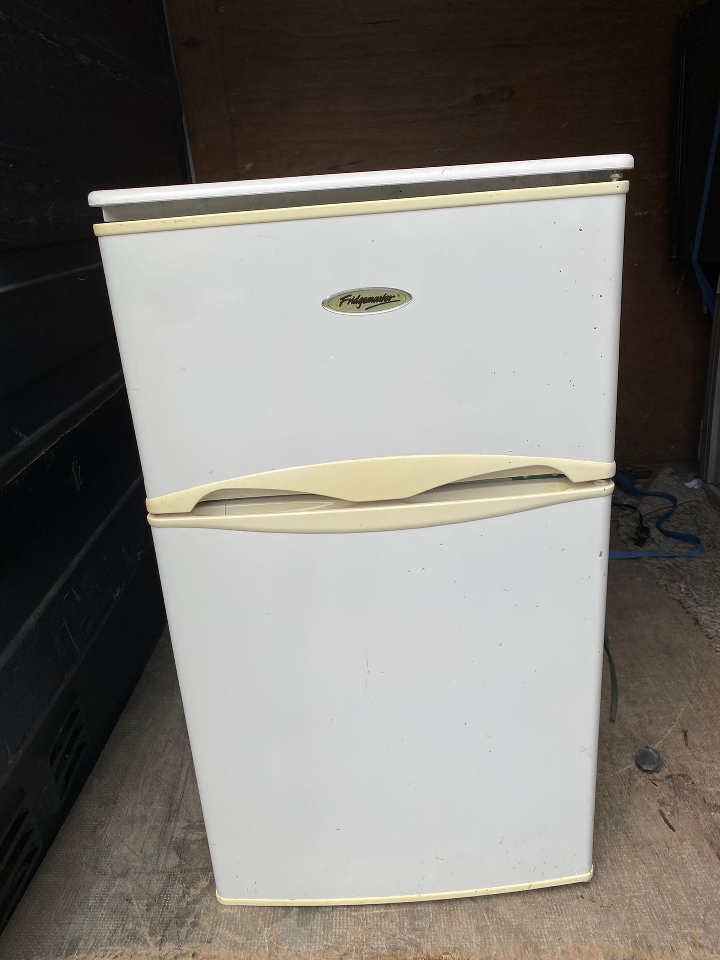 UnderCounter Fridge Freezer For Sale