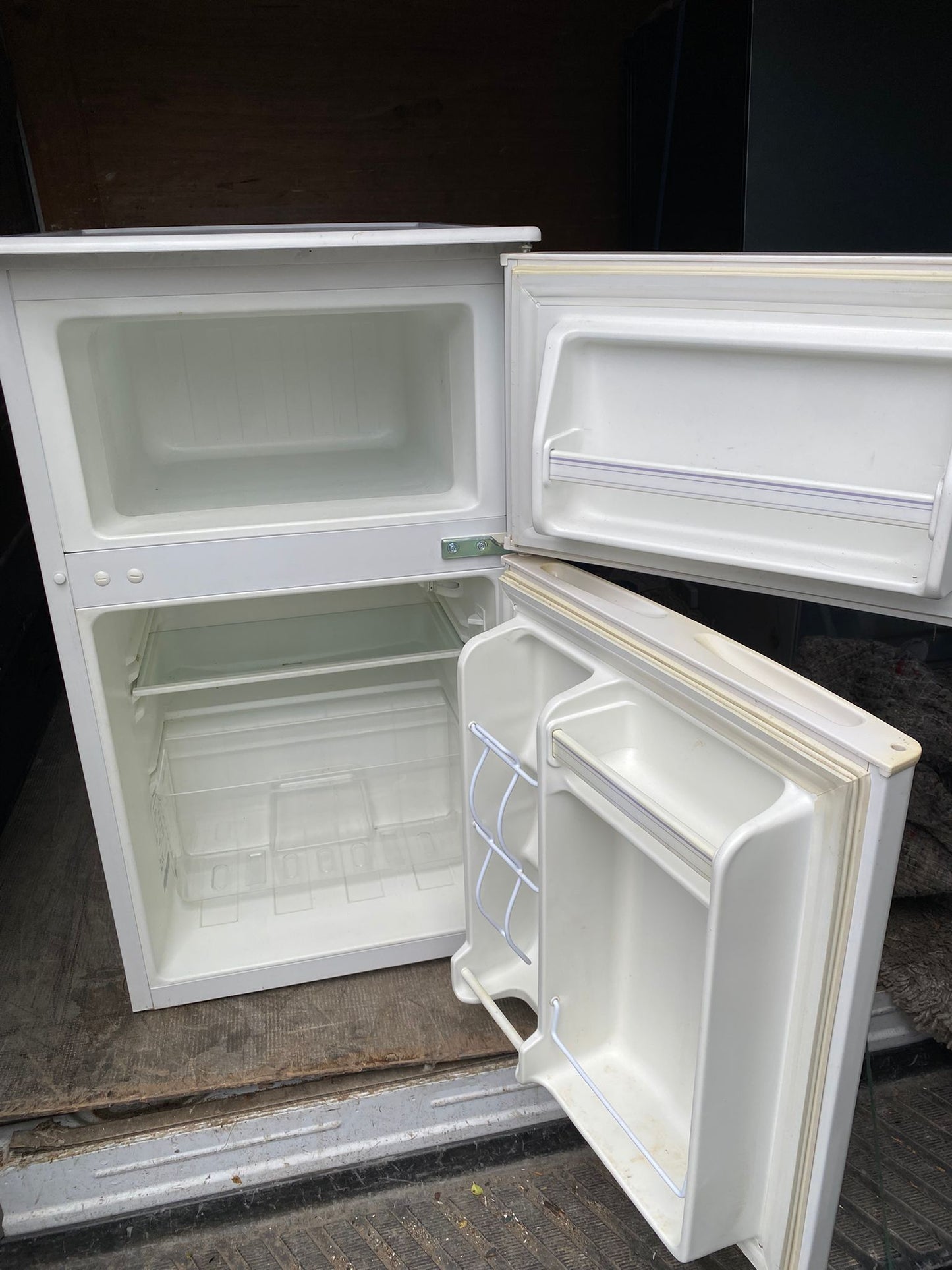 UnderCounter Fridge Freezer For Sale