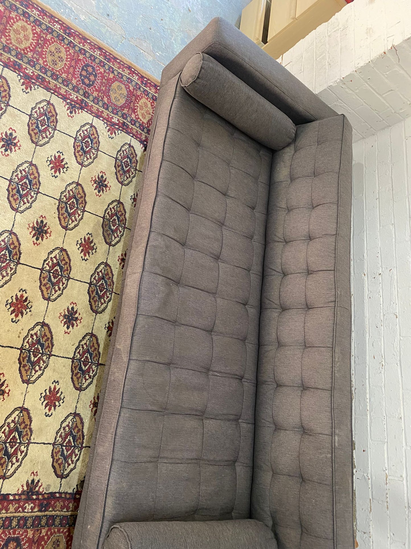 🚚FREE DELIVERY Beautiful Chesterfield Style 3/4 Seater Sofa For Sale