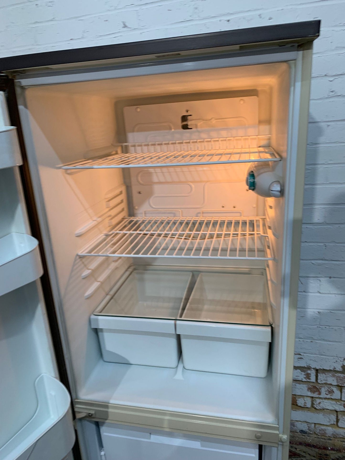 Beautiful HotPoint Fridge Freezer For Sale