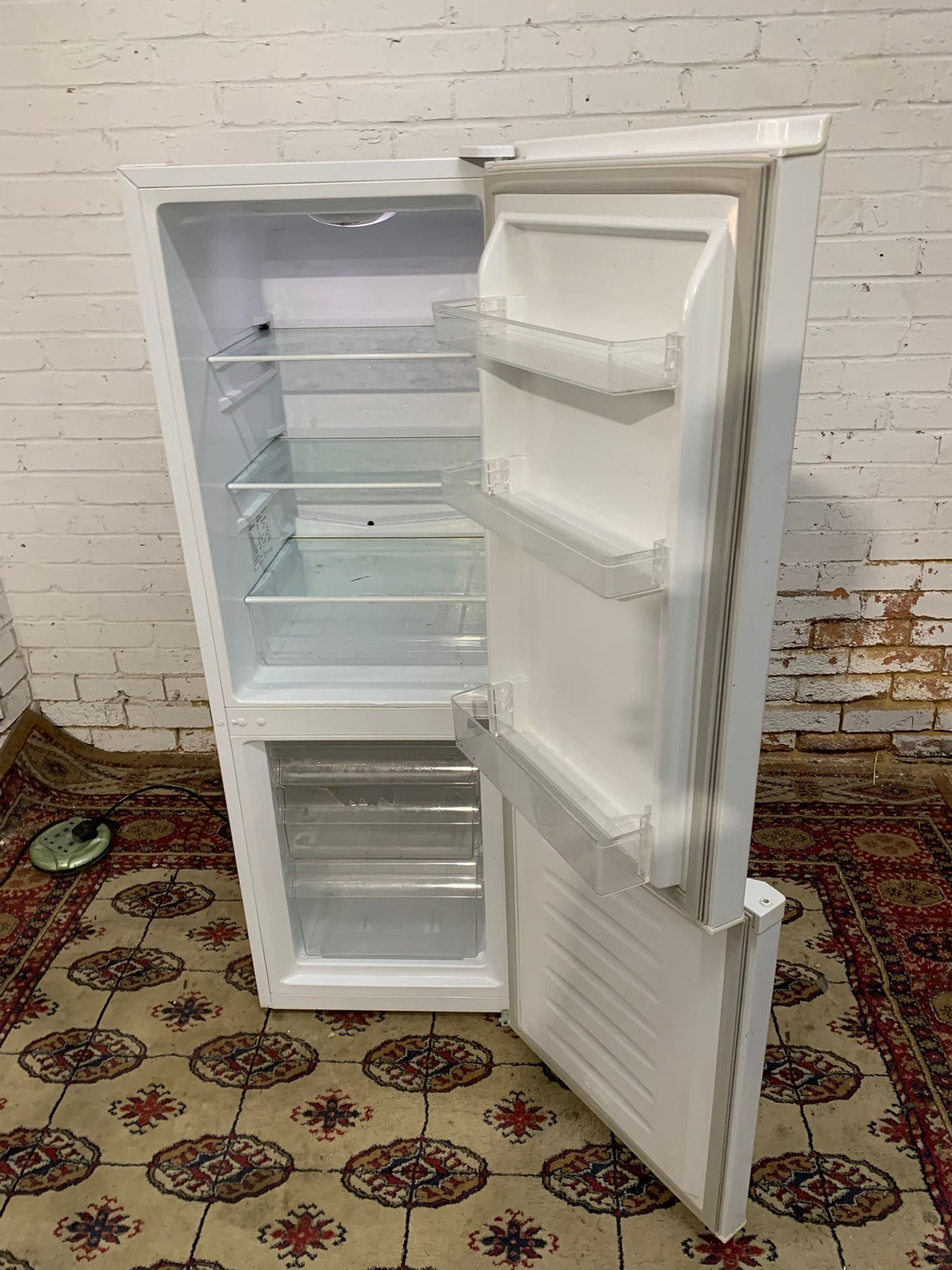 Curreys Fridge Freezer For Sale