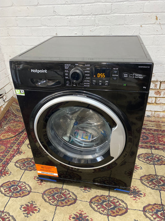 Beautiful HotPoint 8KG Washing Machine For Sale