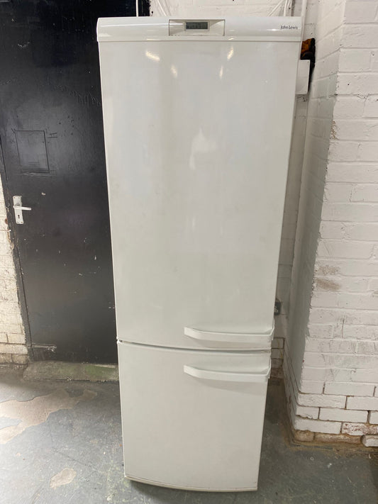 Fridge freezer