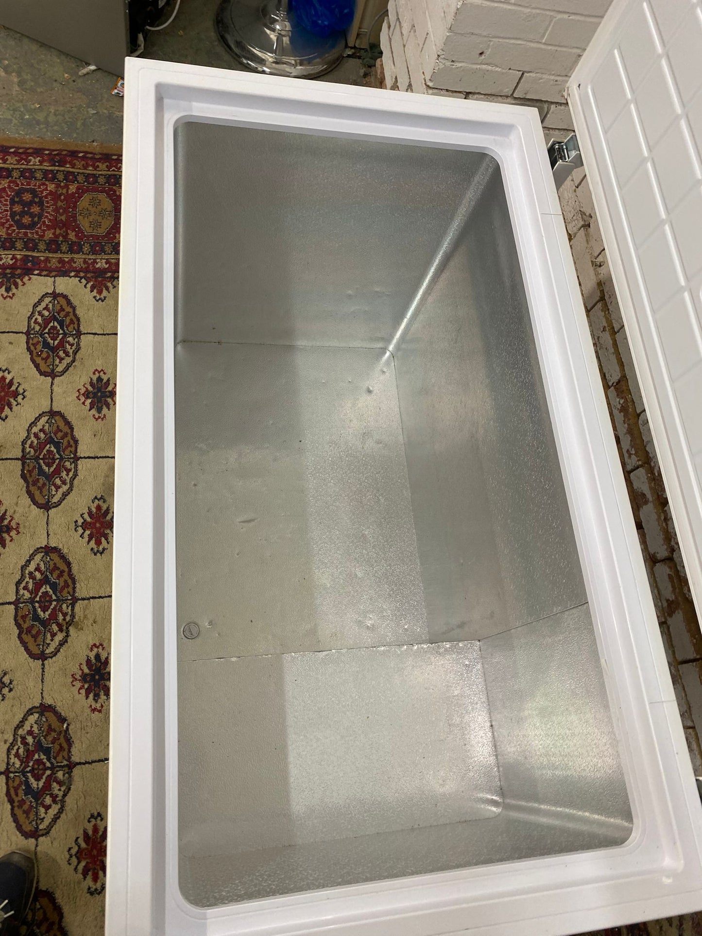 Beautiful FridgeMaster 300L Chest Freezer For Sale