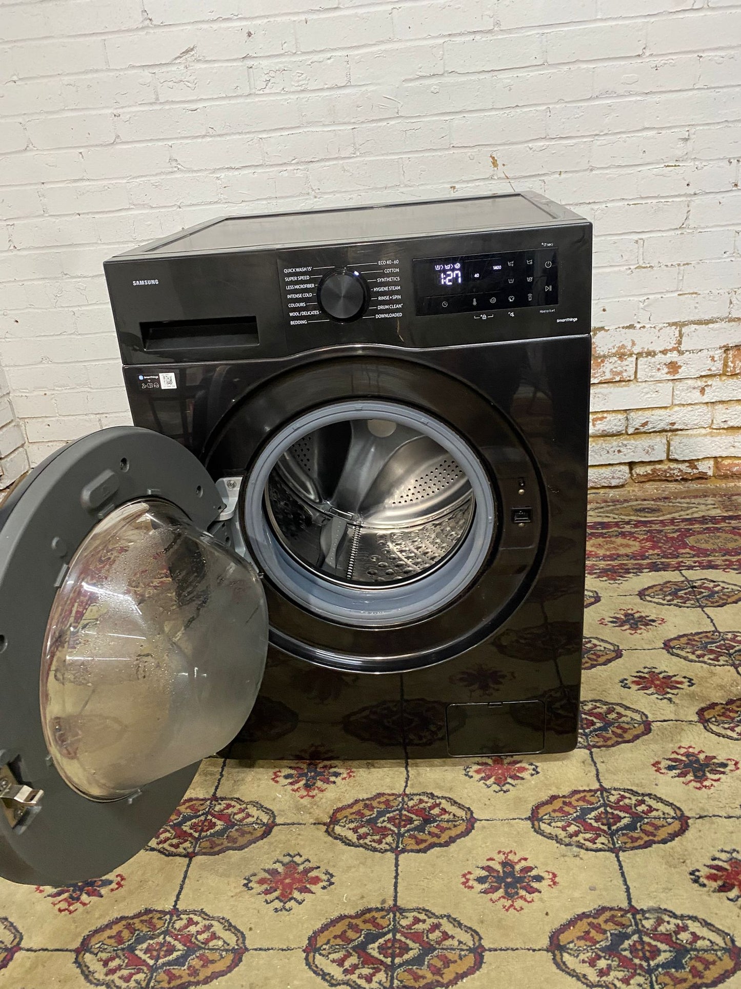 Beautiful Samsung Black 10Kg Washing Machine For Sale