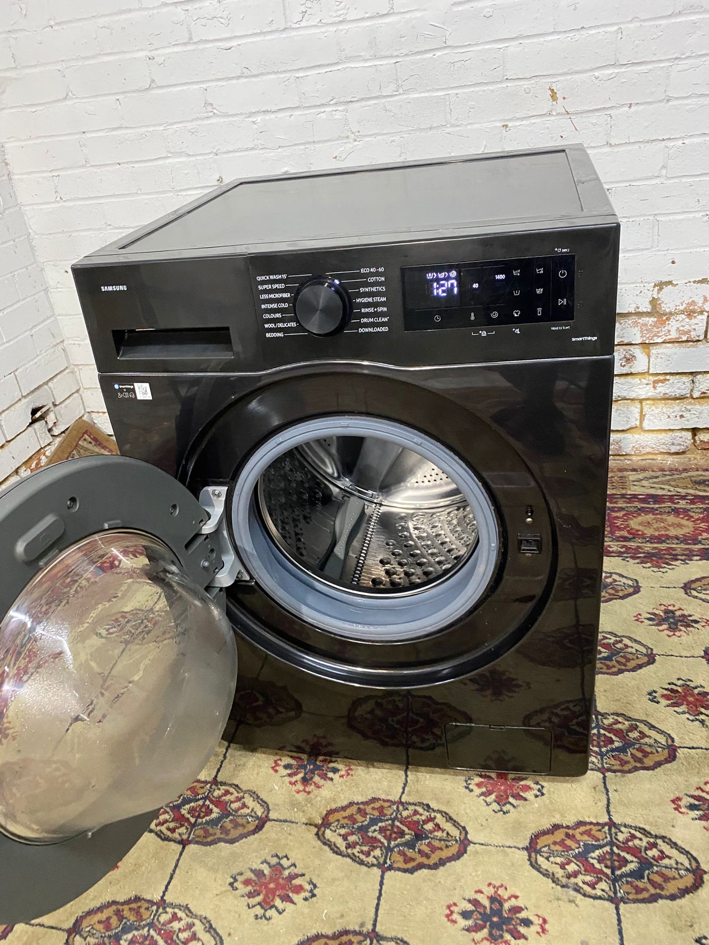 Beautiful Samsung Black 10Kg Washing Machine For Sale