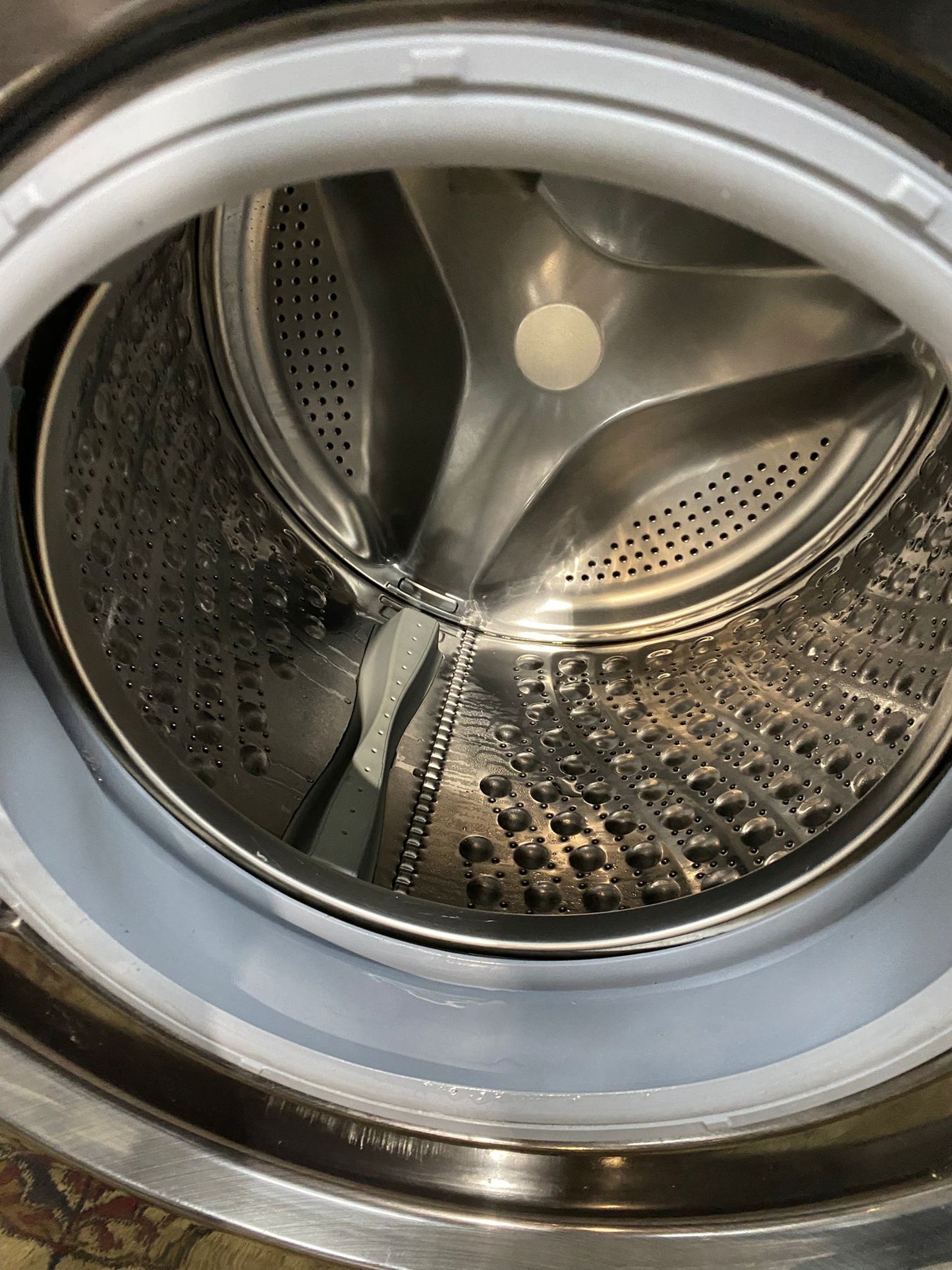 Beautiful Samsung Black 10Kg Washing Machine For Sale