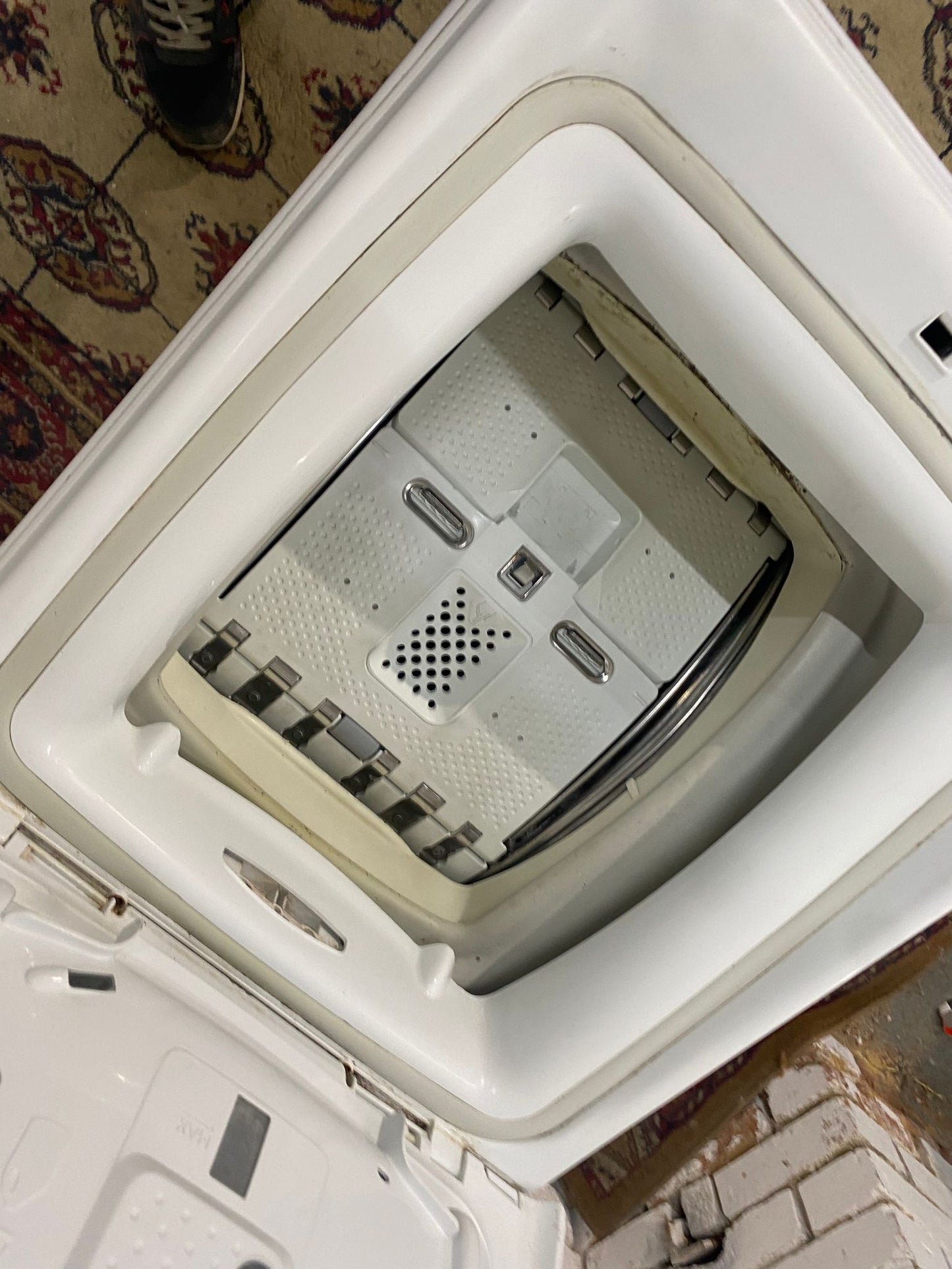 Beautiful Montpellier Top Opener Washing Machine For Sale