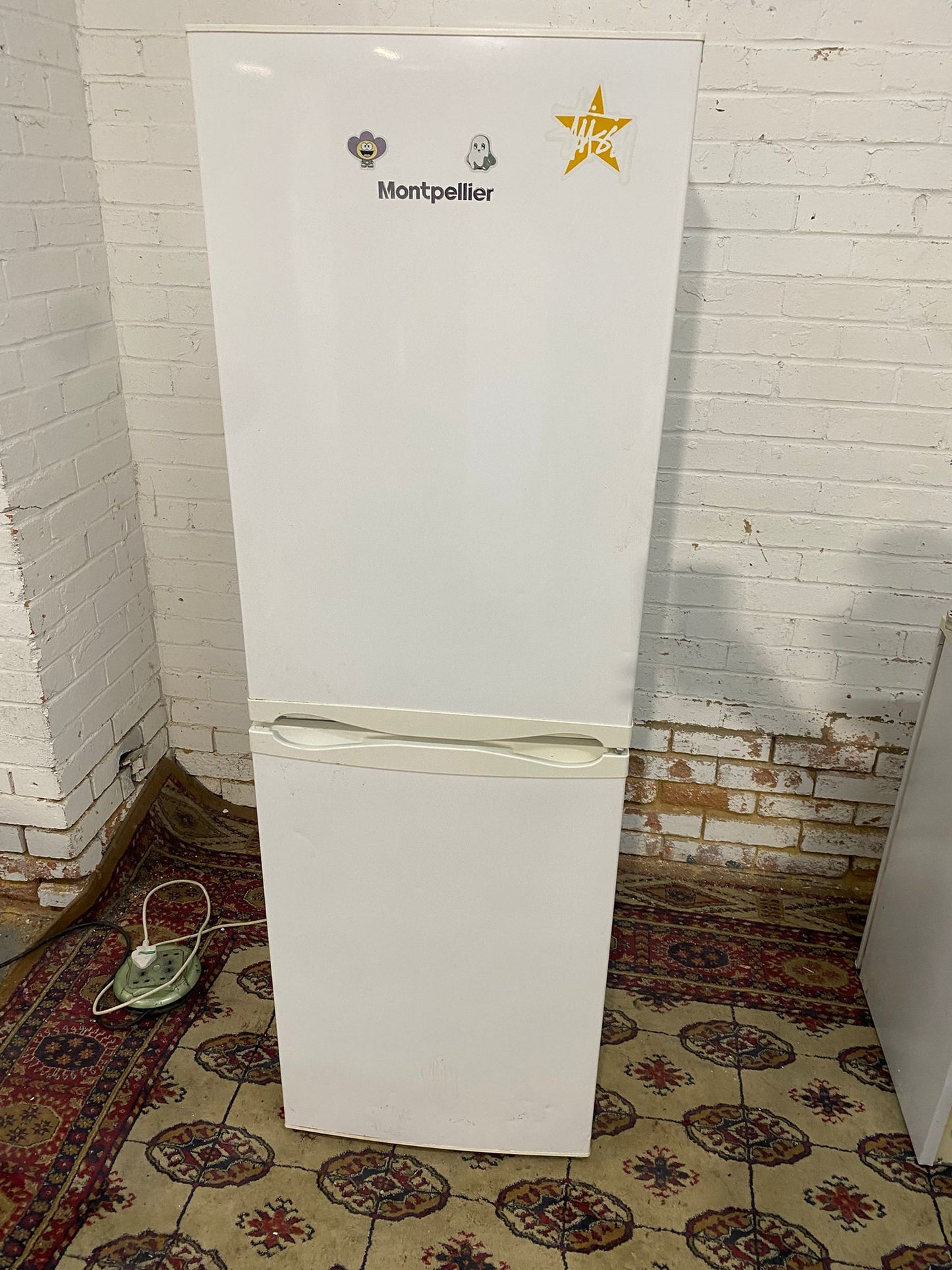 Beautiful Medium MontPellier Fridge Freezer For Sale