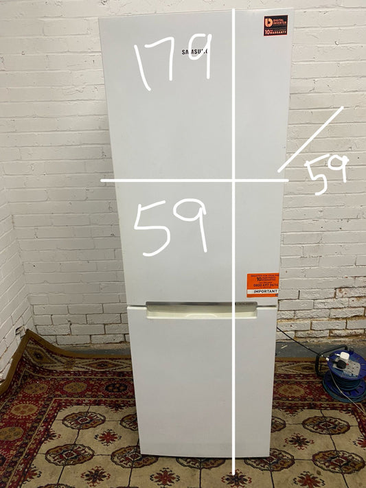 Beautiful Samsung Fridge Freezer For Sale