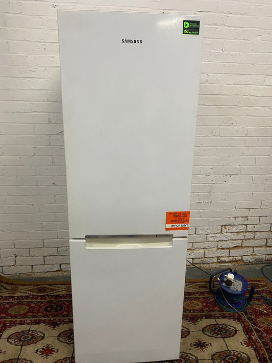 Beautiful Samsung Fridge Freezer For Sale