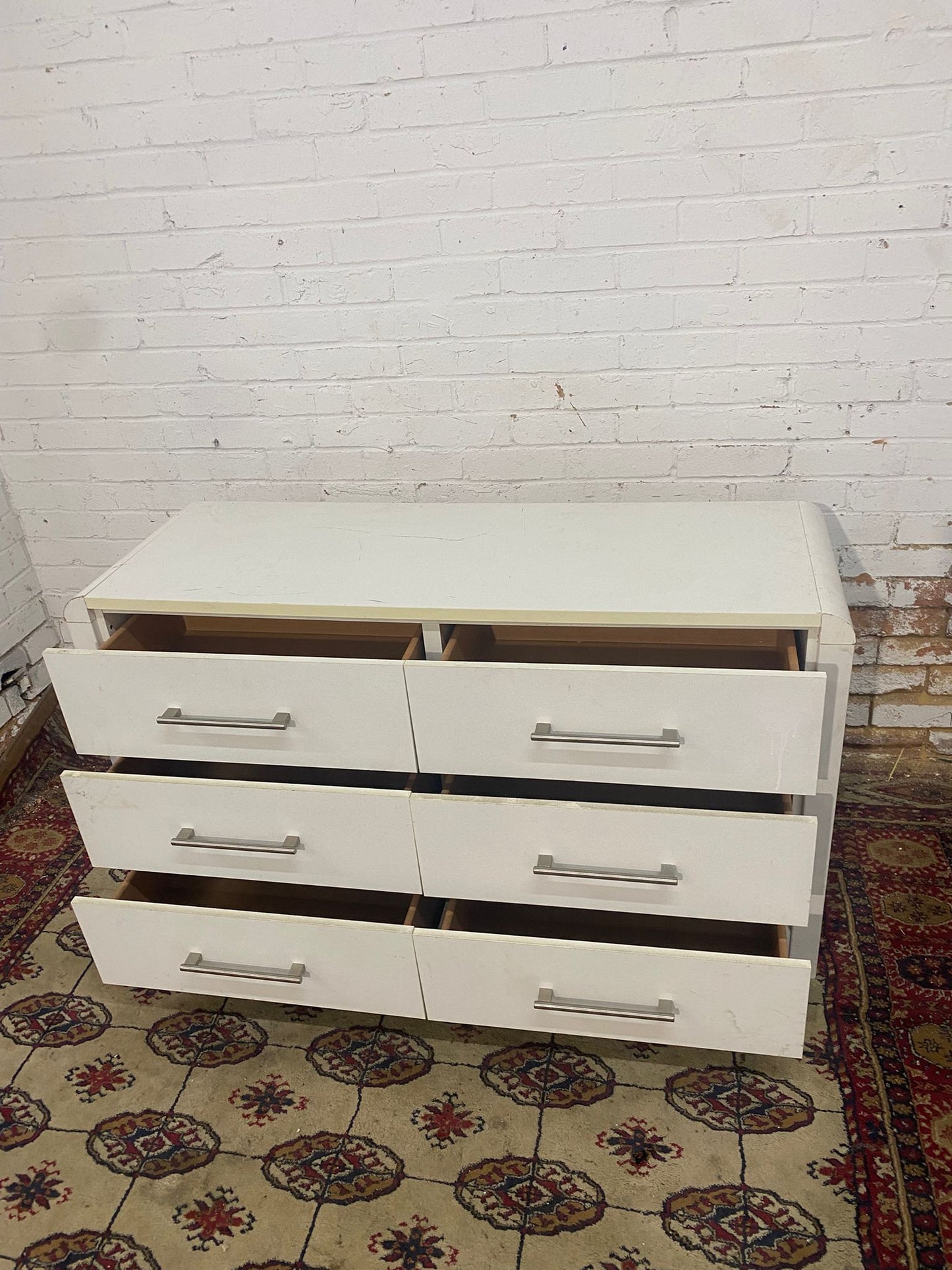 Large Assemble 6Drawers Chest Dresser For Sale