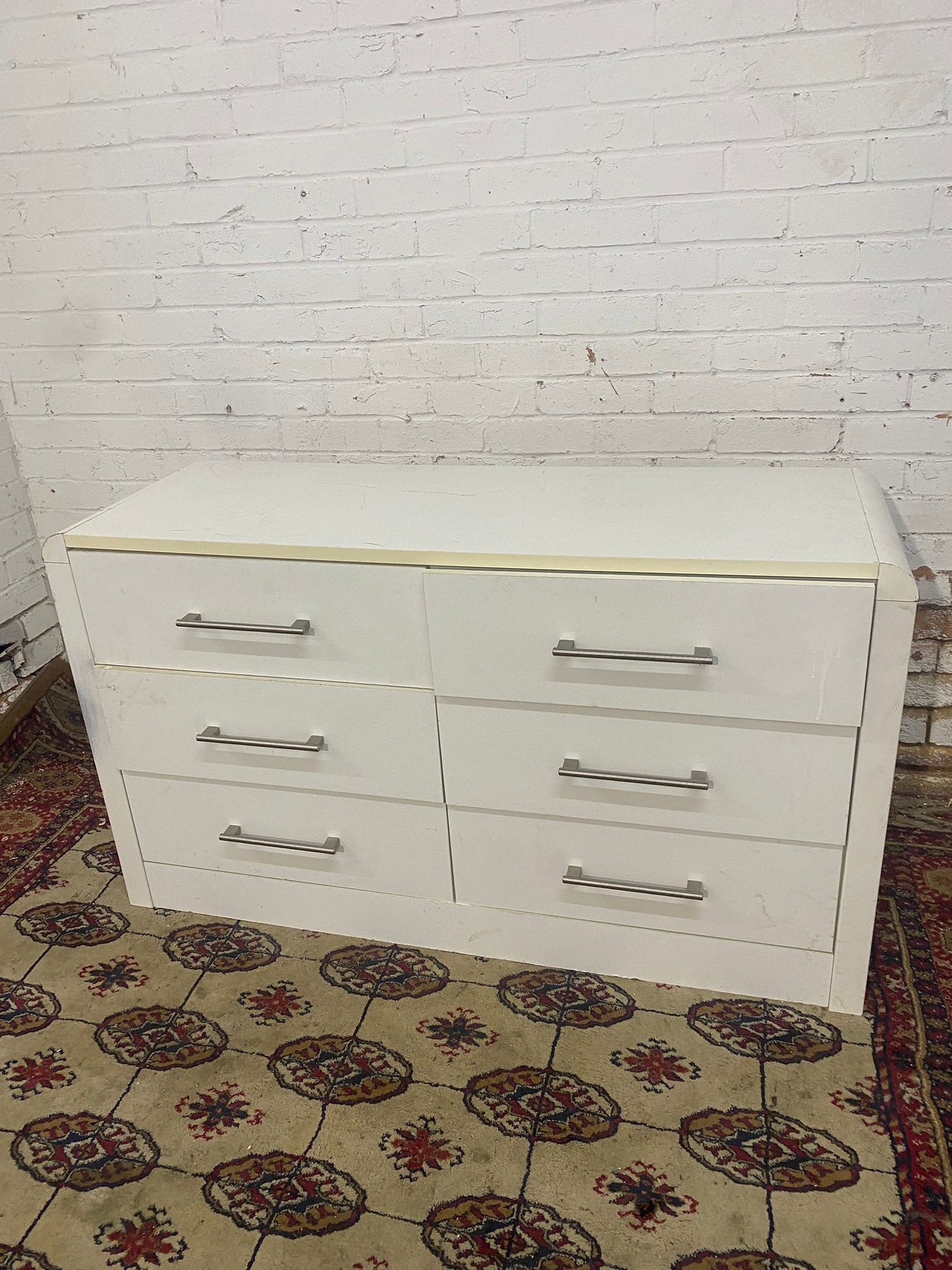 Large Assemble 6Drawers Chest Dresser For Sale