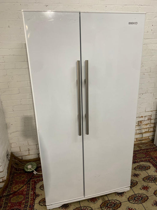 Beko White American Double Door NonPlumb Fridge Freezer
