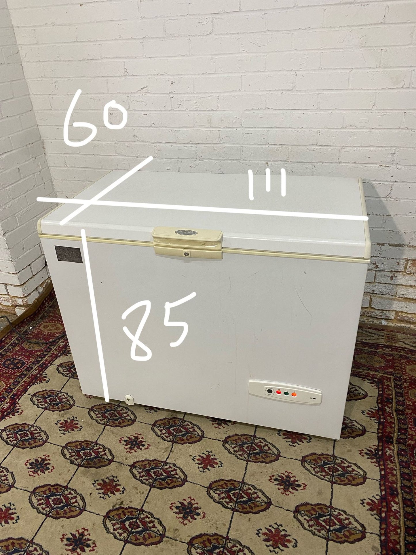 Whirlpool Large 330L Commercial Chest Freezer Frost Free Technology